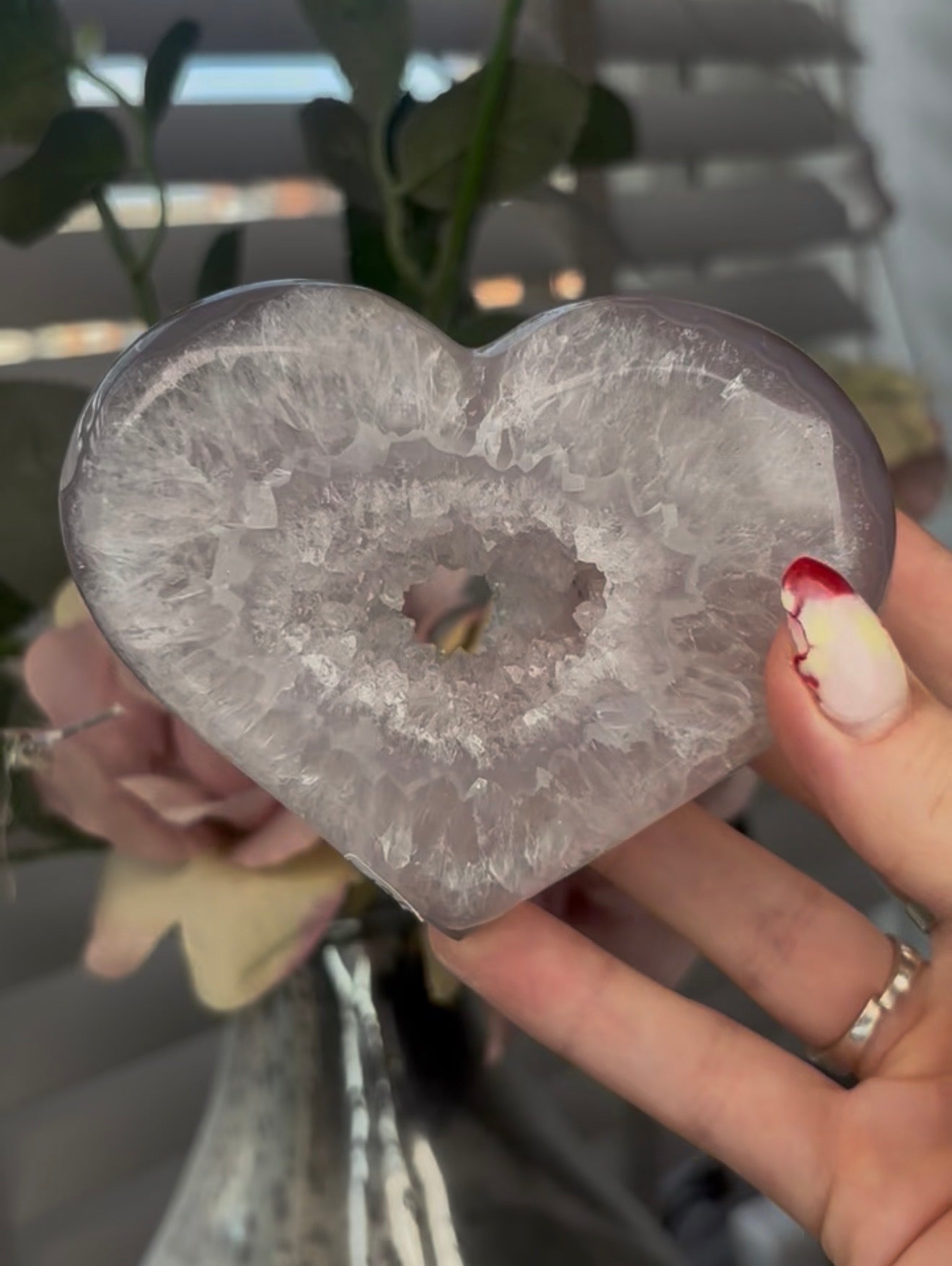 Beautiful, druzy agate heart - stand included