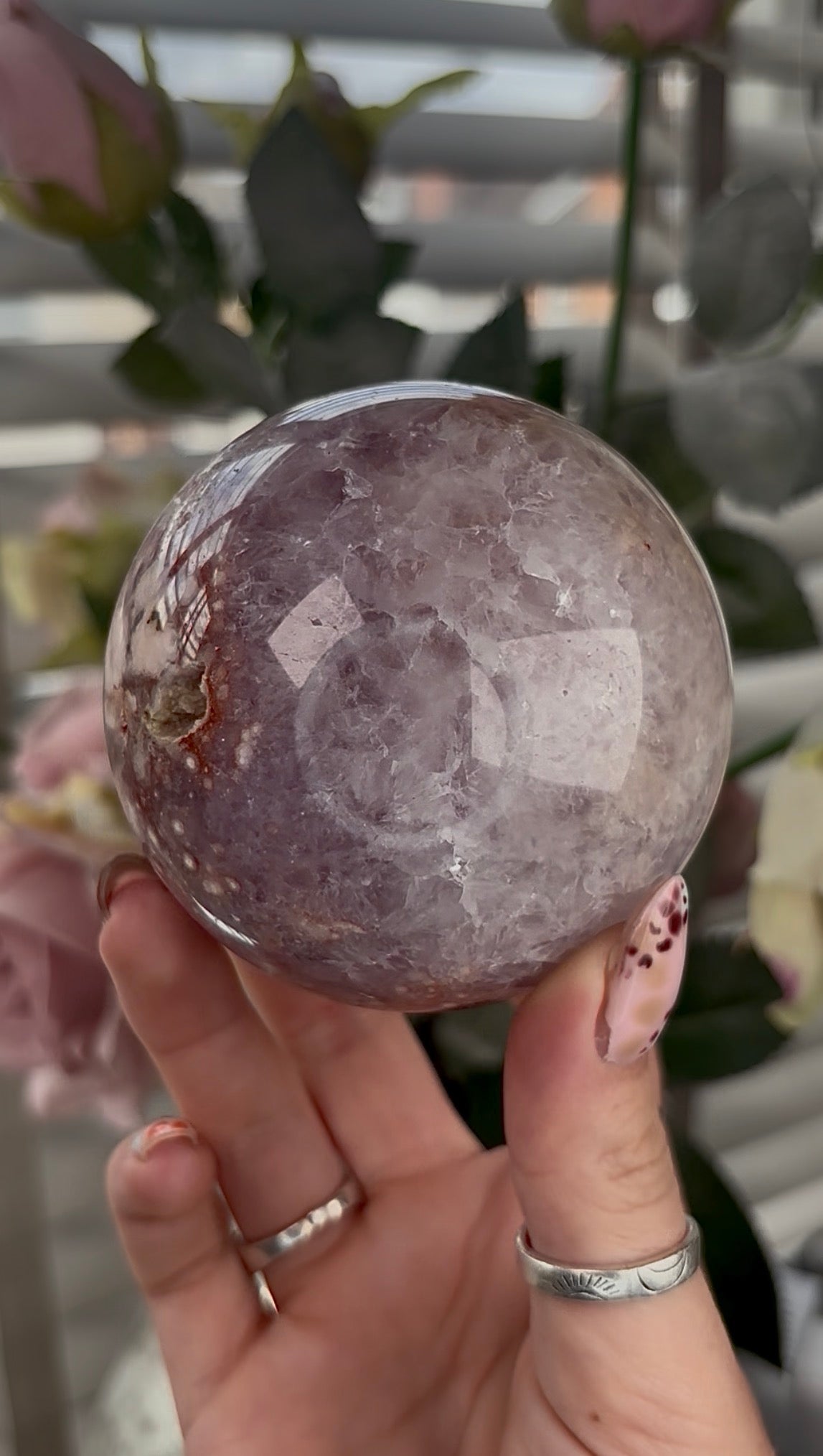 High grade, amethyst Flower agate sphere with high clarity quartz