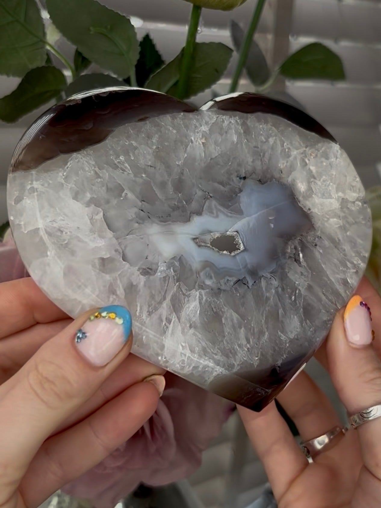 Beautiful, high grade, agate heart with druzy - comes with stand