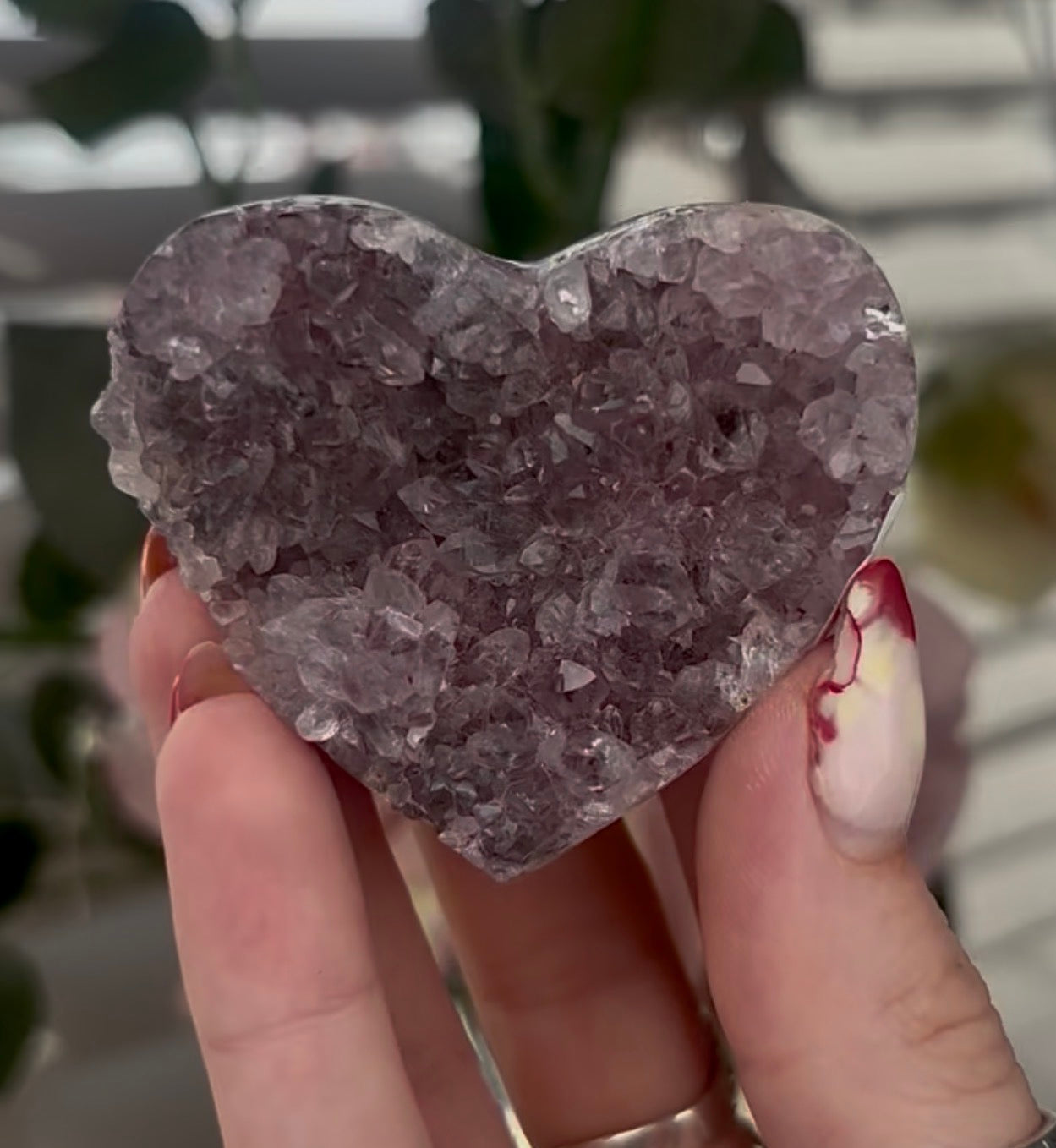 Hq, Mini pink amethyst heart - comes with stand