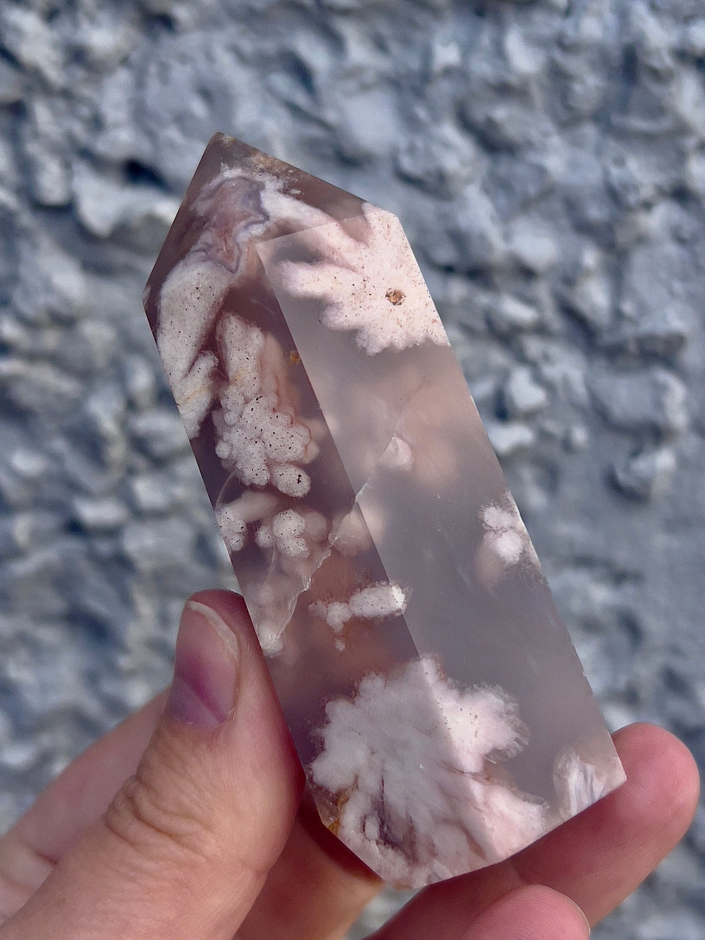 Chonky flower agate tower