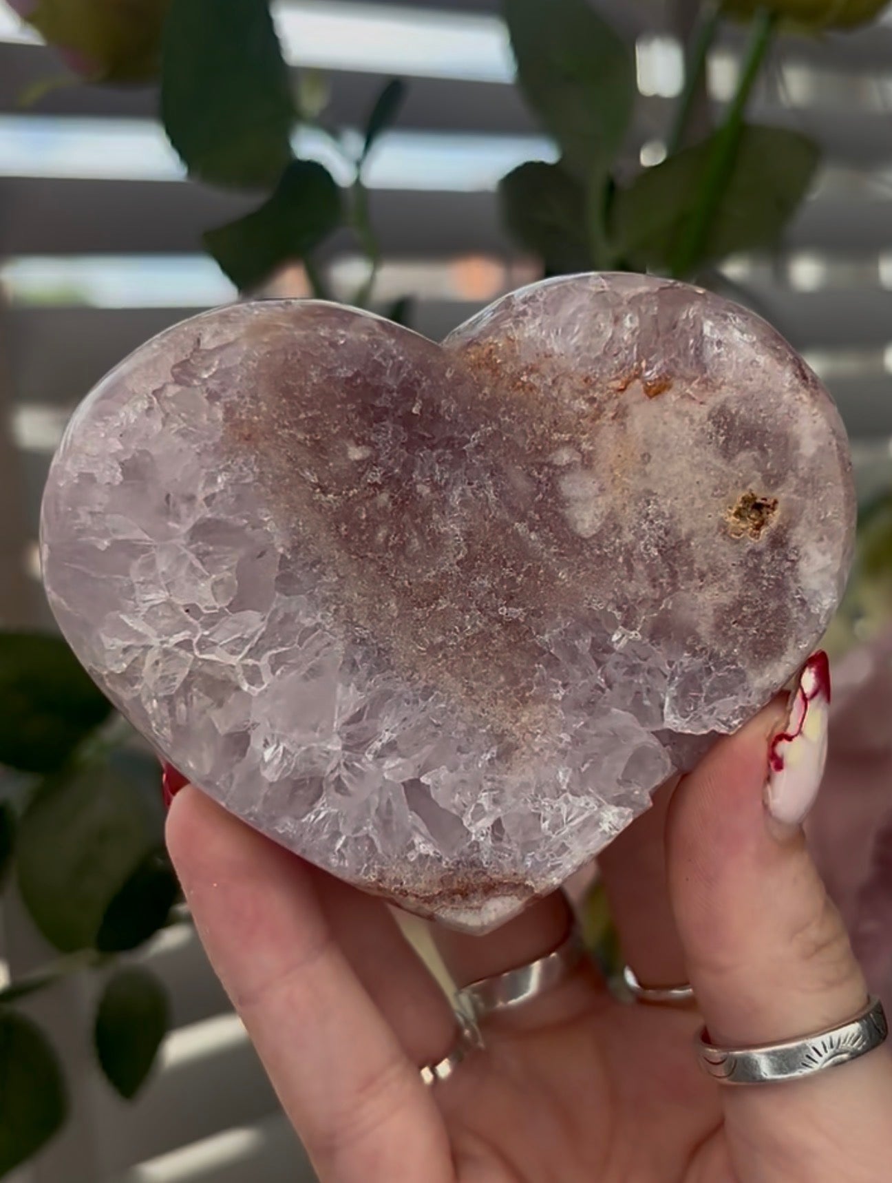 Quartz pink amethyst heart - comes with stand (8.5cm)