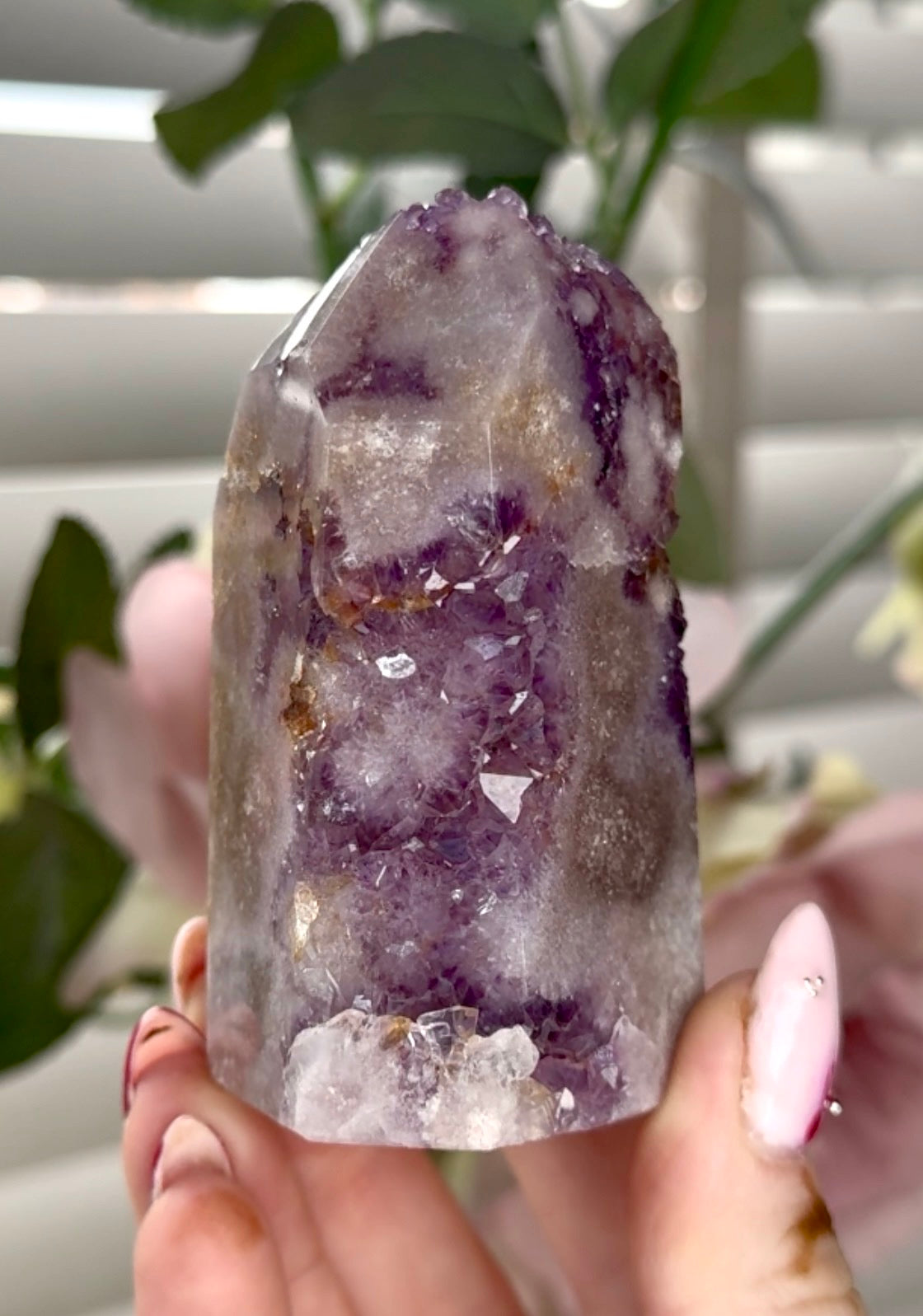 Pink amethyst tower in purple & lilac tones 8cm