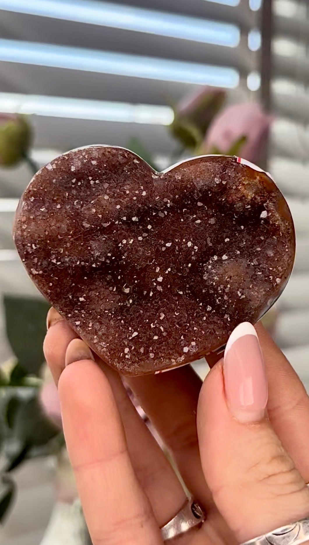 Uruguay amethyst heart - comes with stand