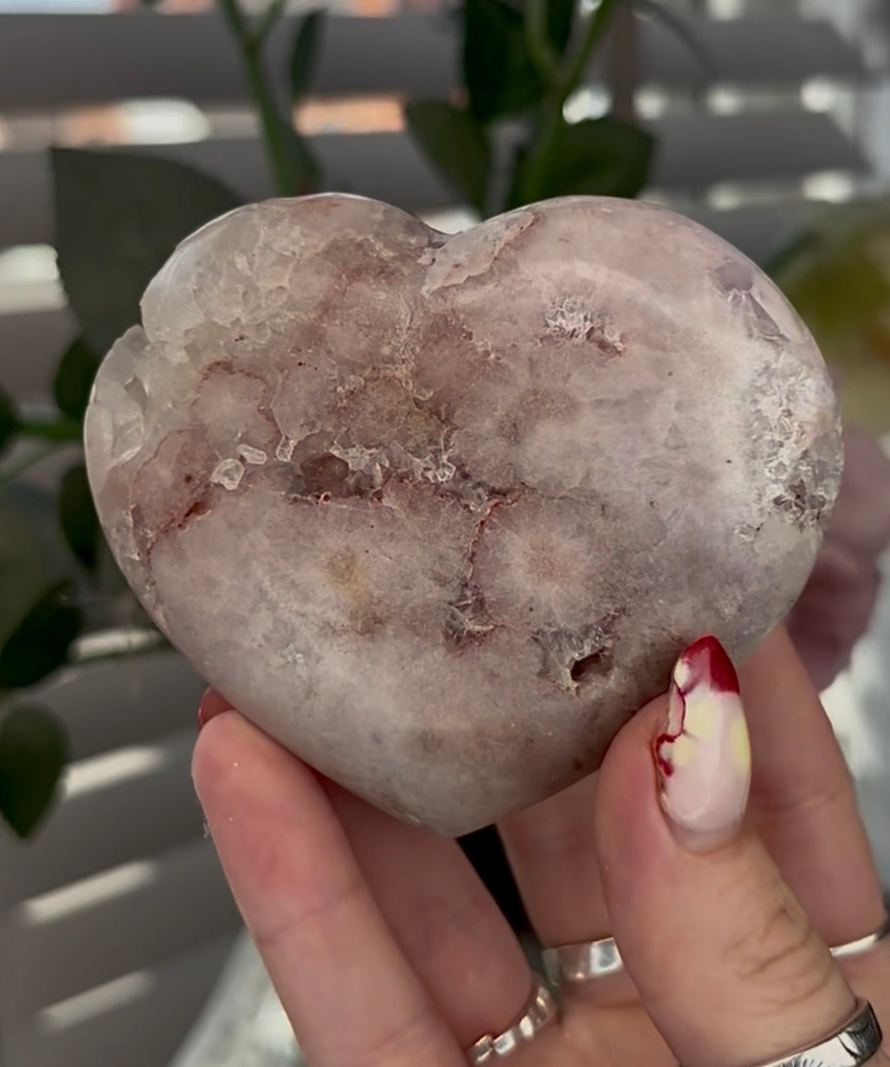 pink amethyst heart - comes with stand (8.2cm)