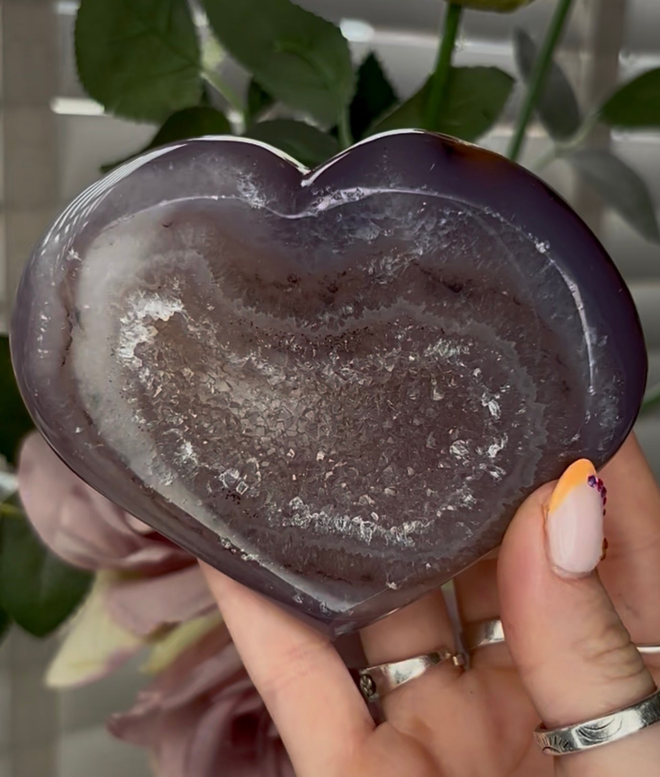 Beautiful, high grade, agate heart with druzy - comes with stand
