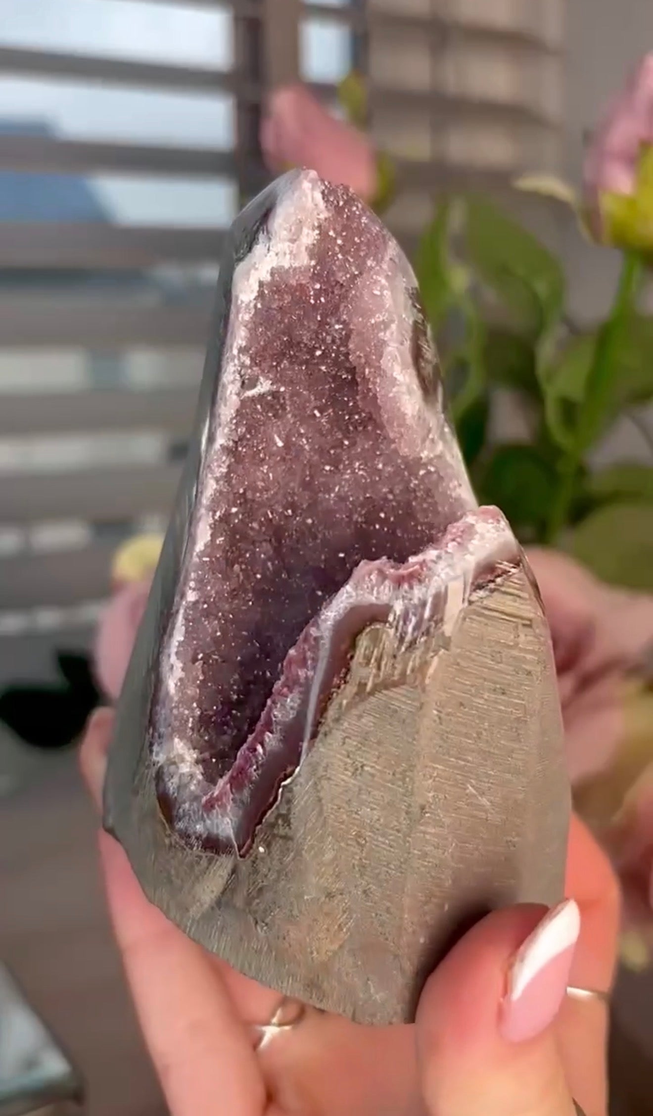 Pink toned amethyst cutbase