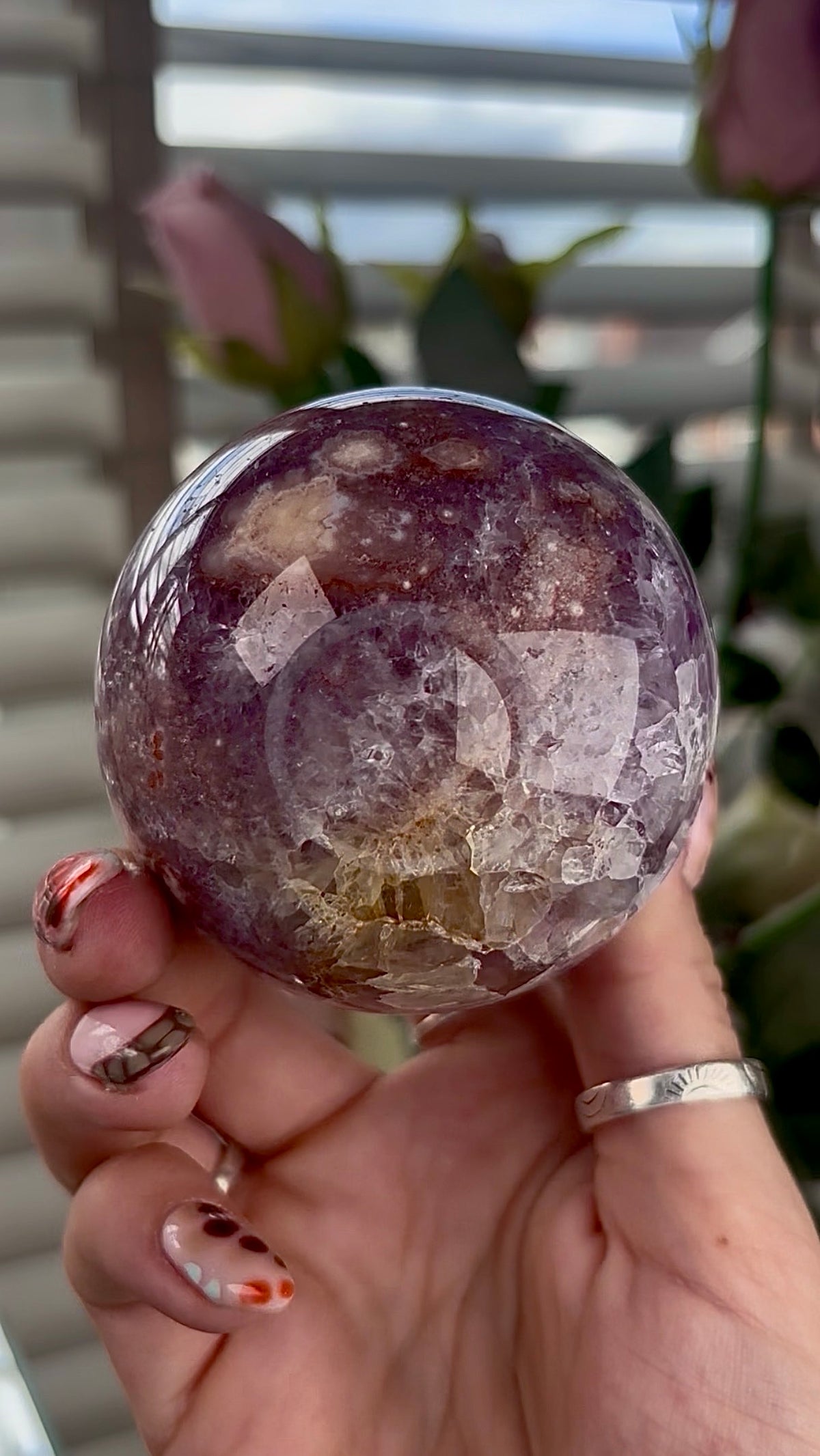 High grade, amethyst Flower agate sphere with high clarity quartz