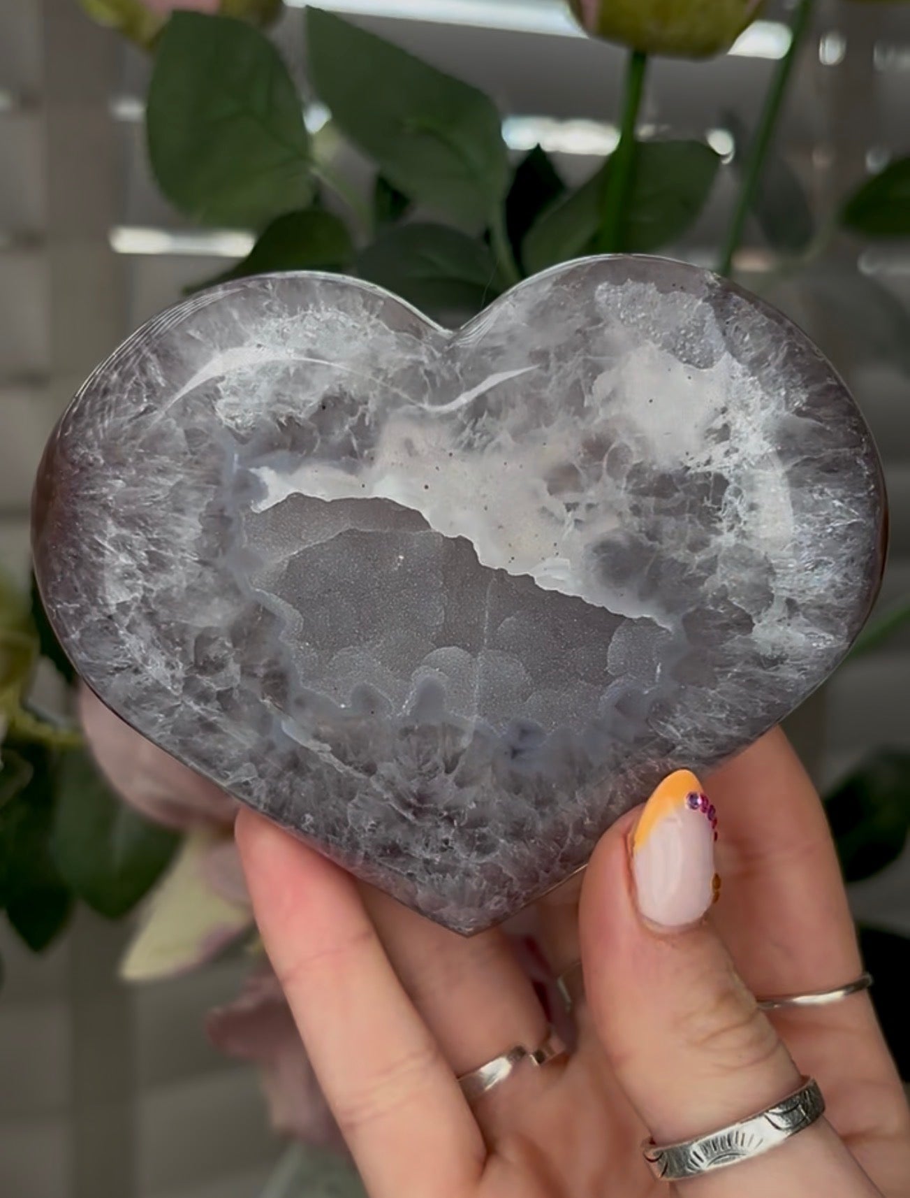 Beautiful, high quality, agate heart with druzy - stand included