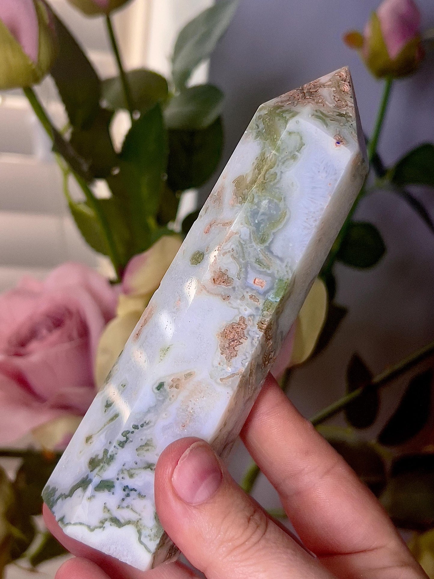 Large, moss agate & quartz tower 255g