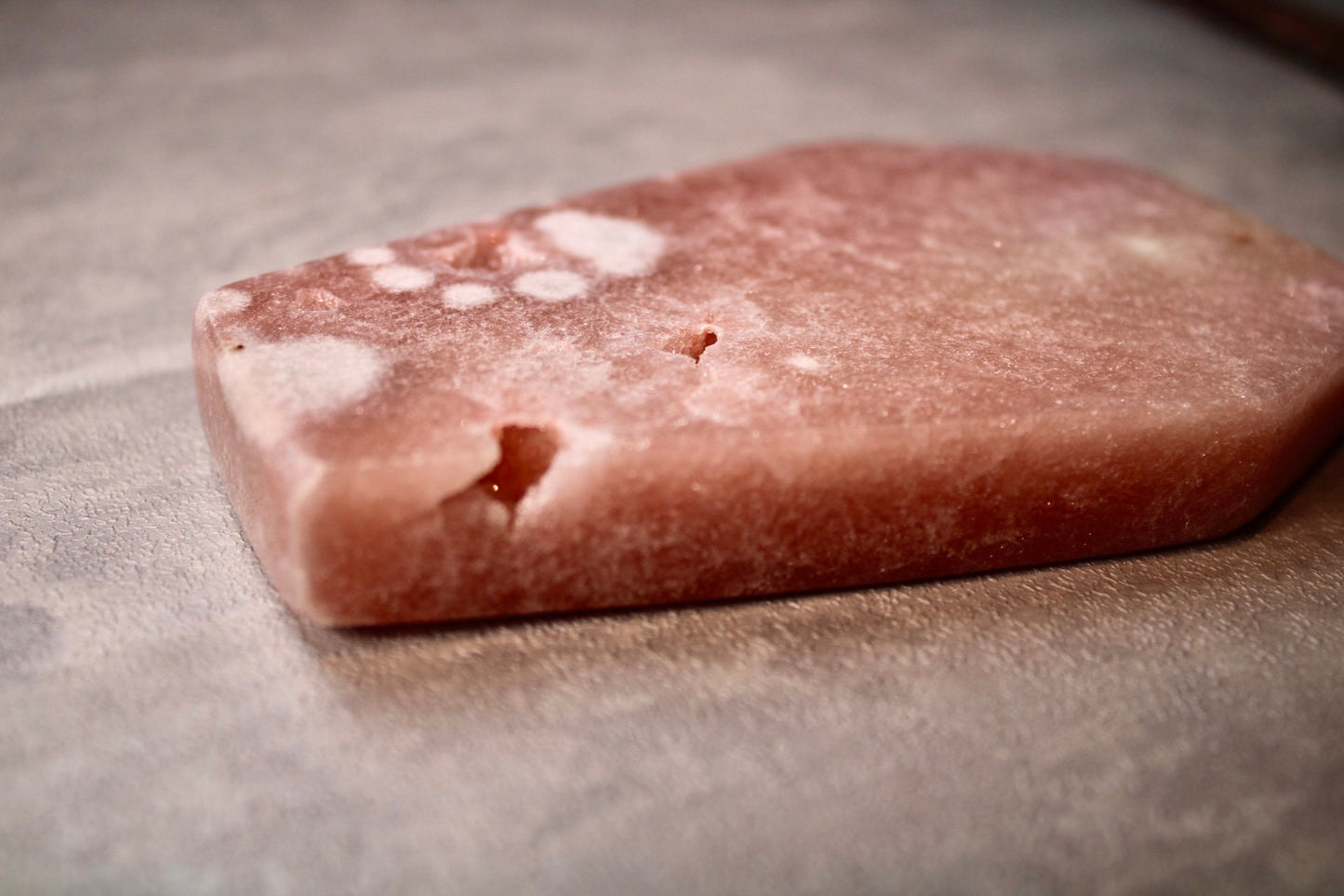 Freestanding, peach toned, high quality, pink amethyst, coffin carving 295g 12.5cm(H) 8cm(W)