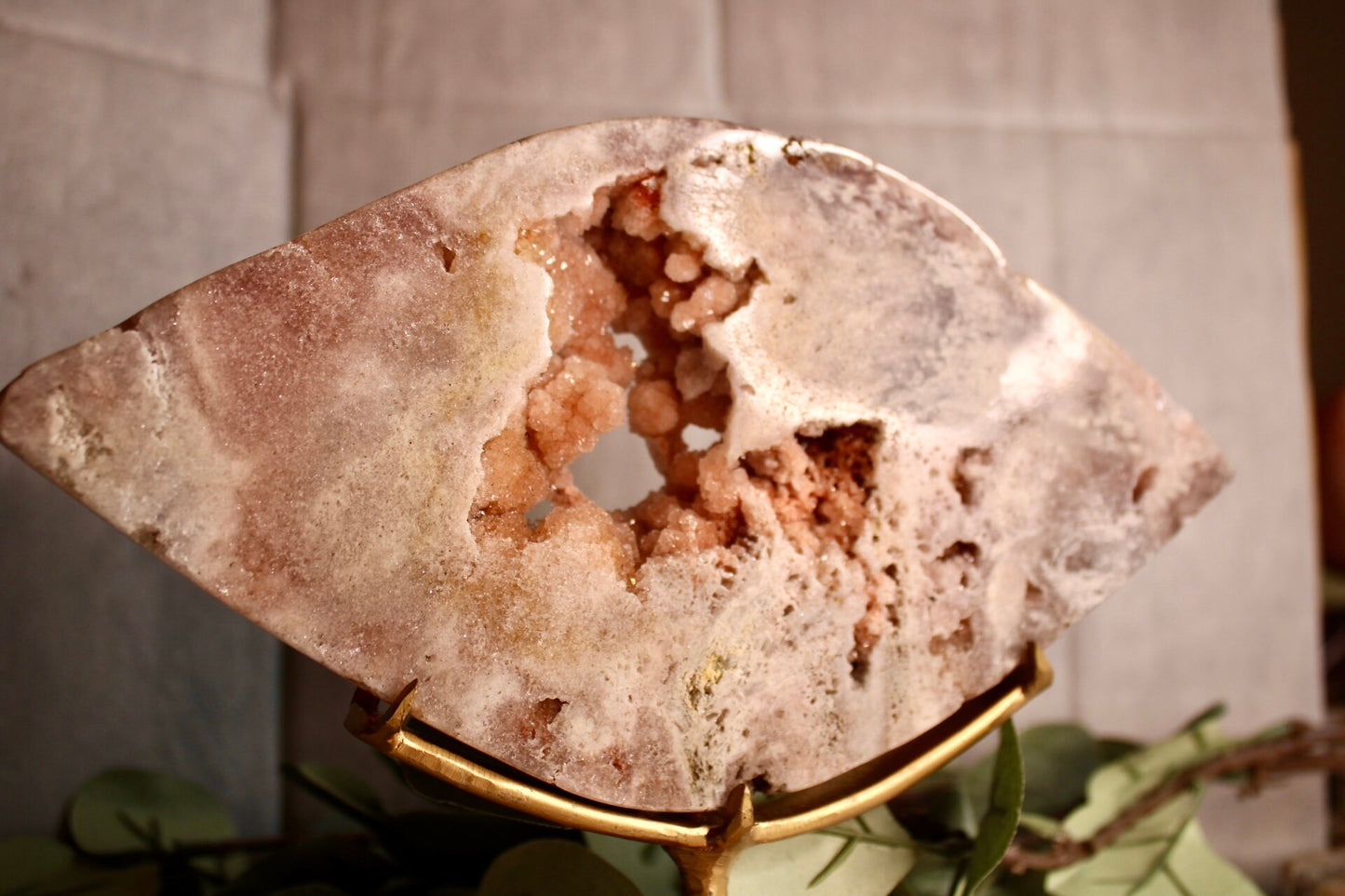 Druzy, pink amethyst eye on stand from brazil