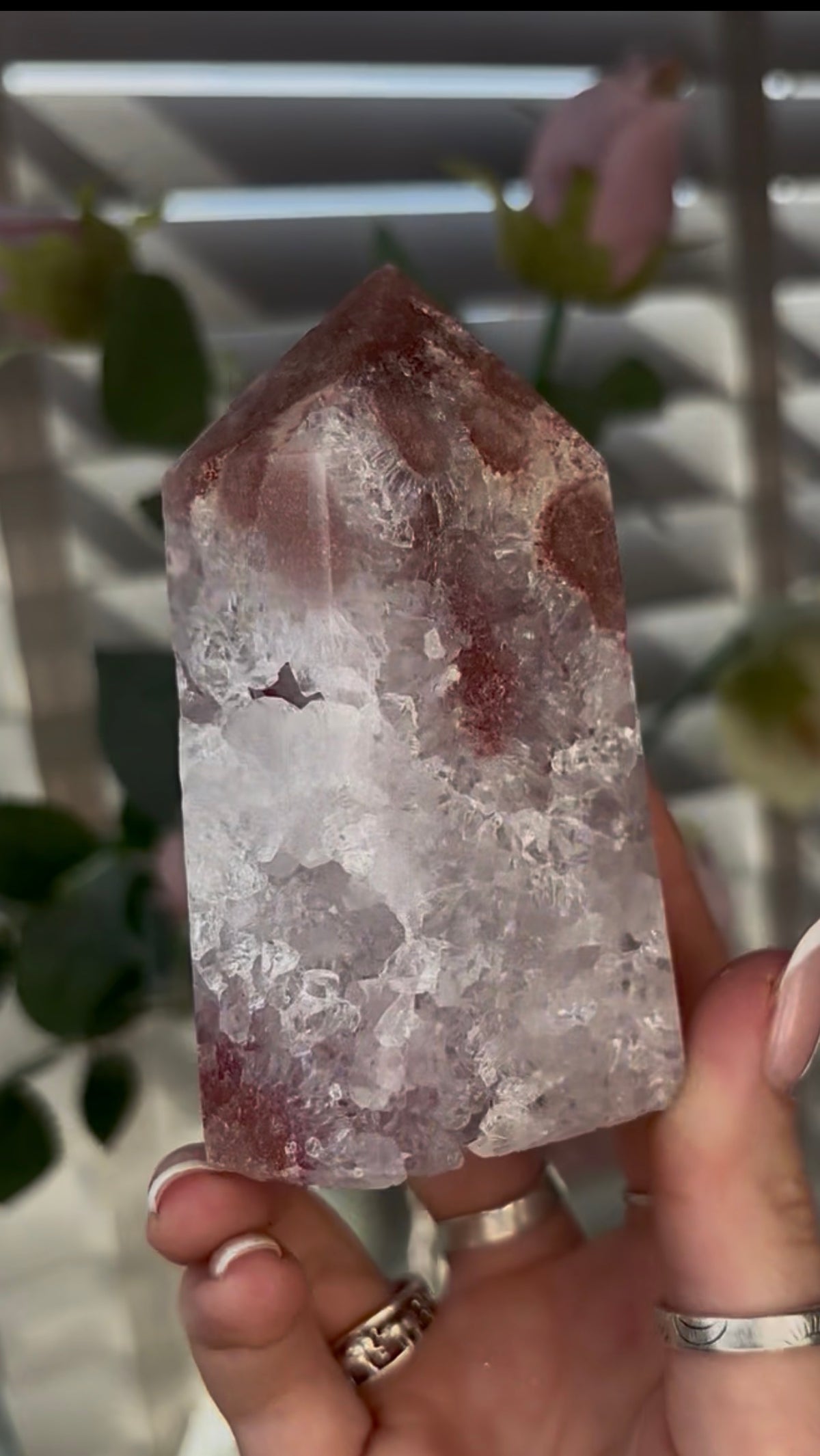 Beautiful, high quality, Pink amethyst tower 9.5cm(h) by 6cm(w)