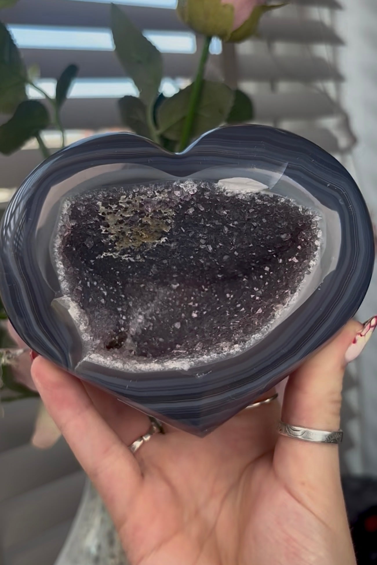 Beautiful, high quality, blue agate heart with druzy - stand included