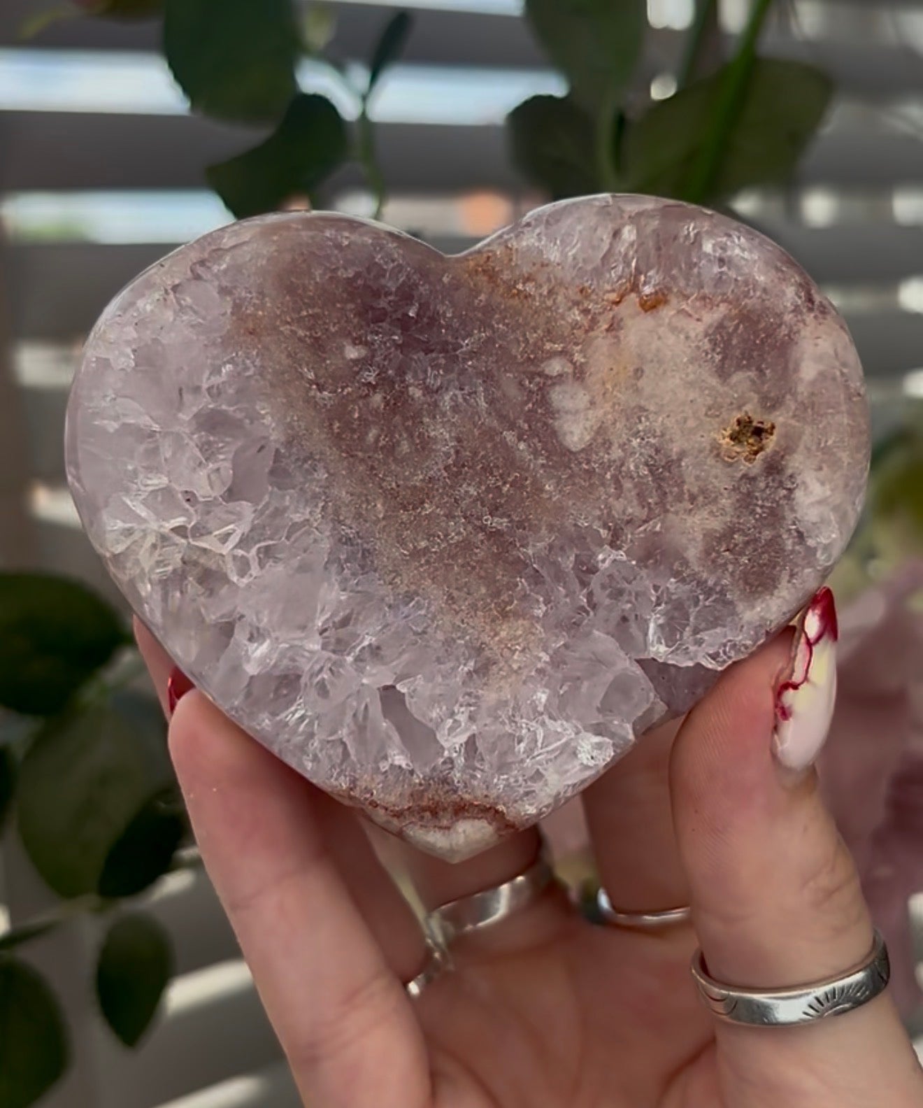 Quartz pink amethyst heart - comes with stand (8.5cm)