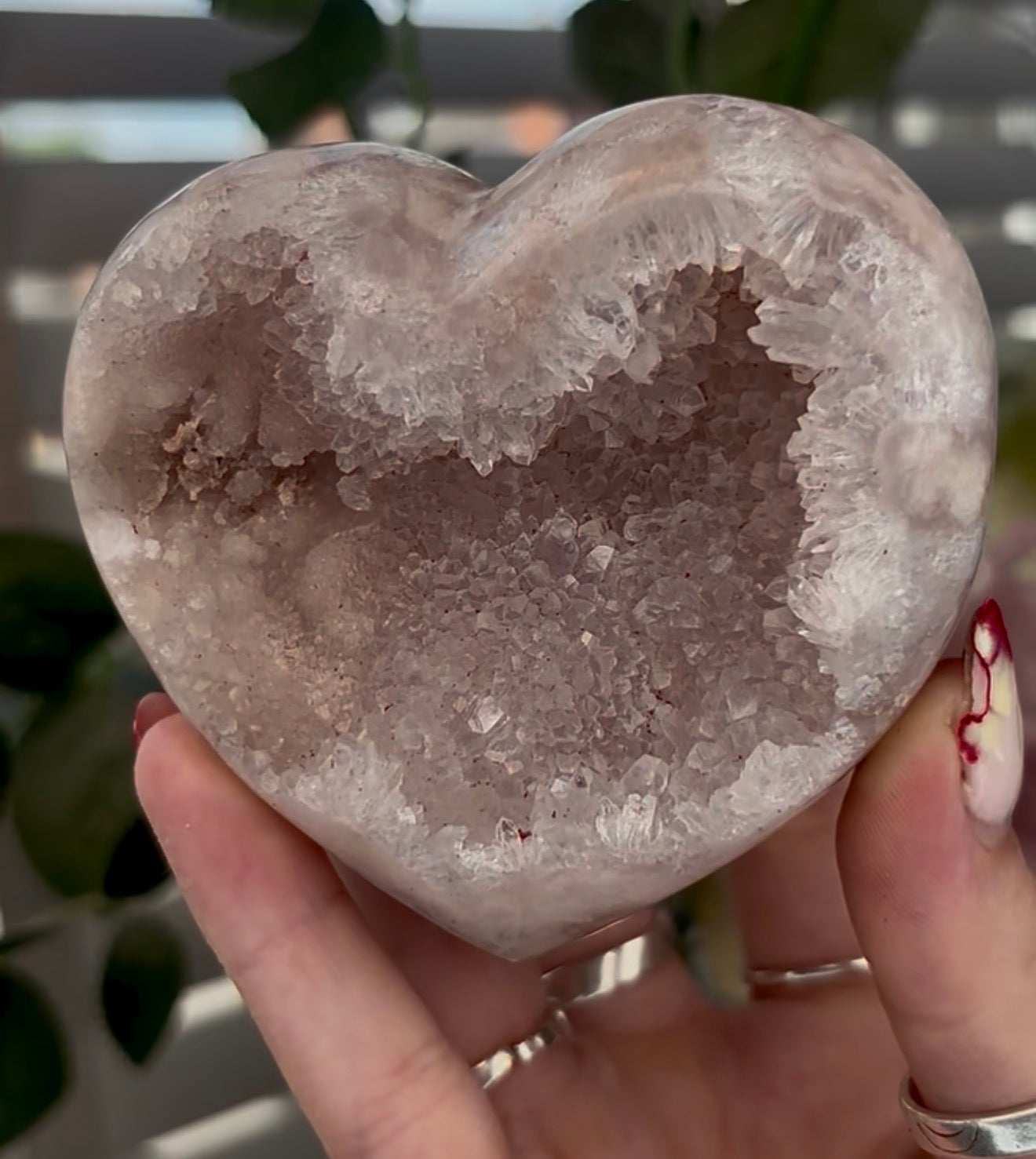 Druzy pink amethyst heart - comes with stand (8.5cm)