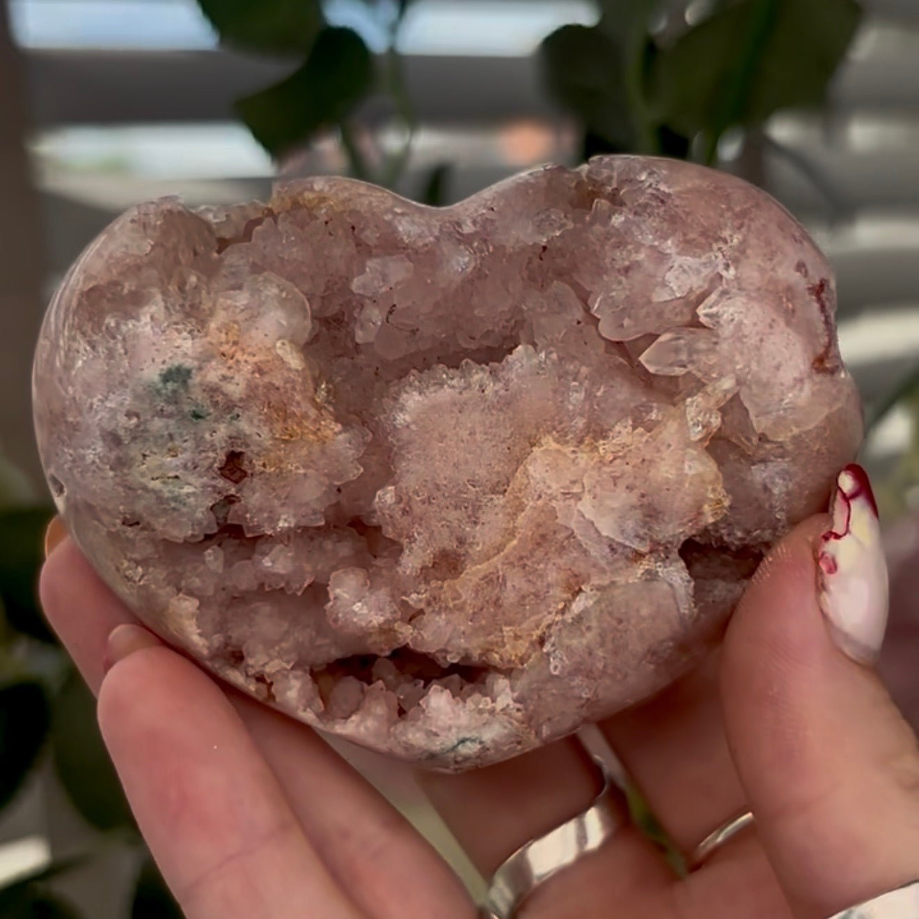 pink amethyst heart - comes with stand 8.5cm