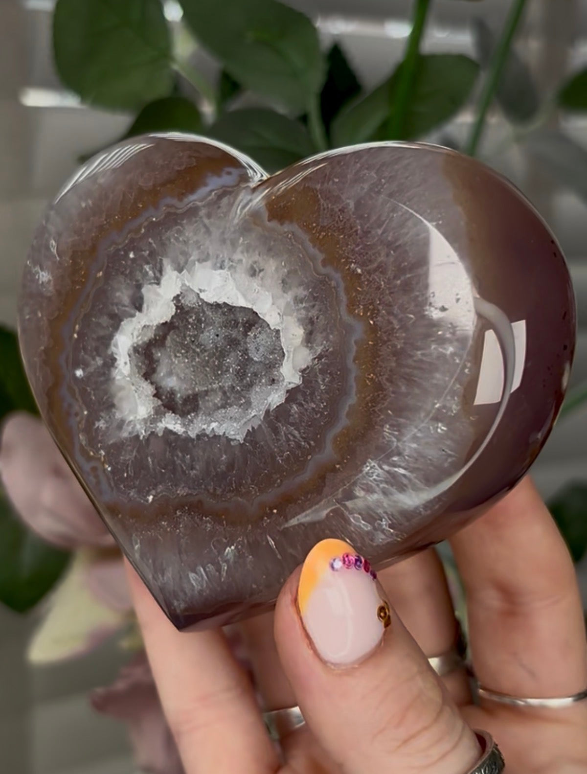 Beautiful, high grade, agate heart with druzy - comes with stand