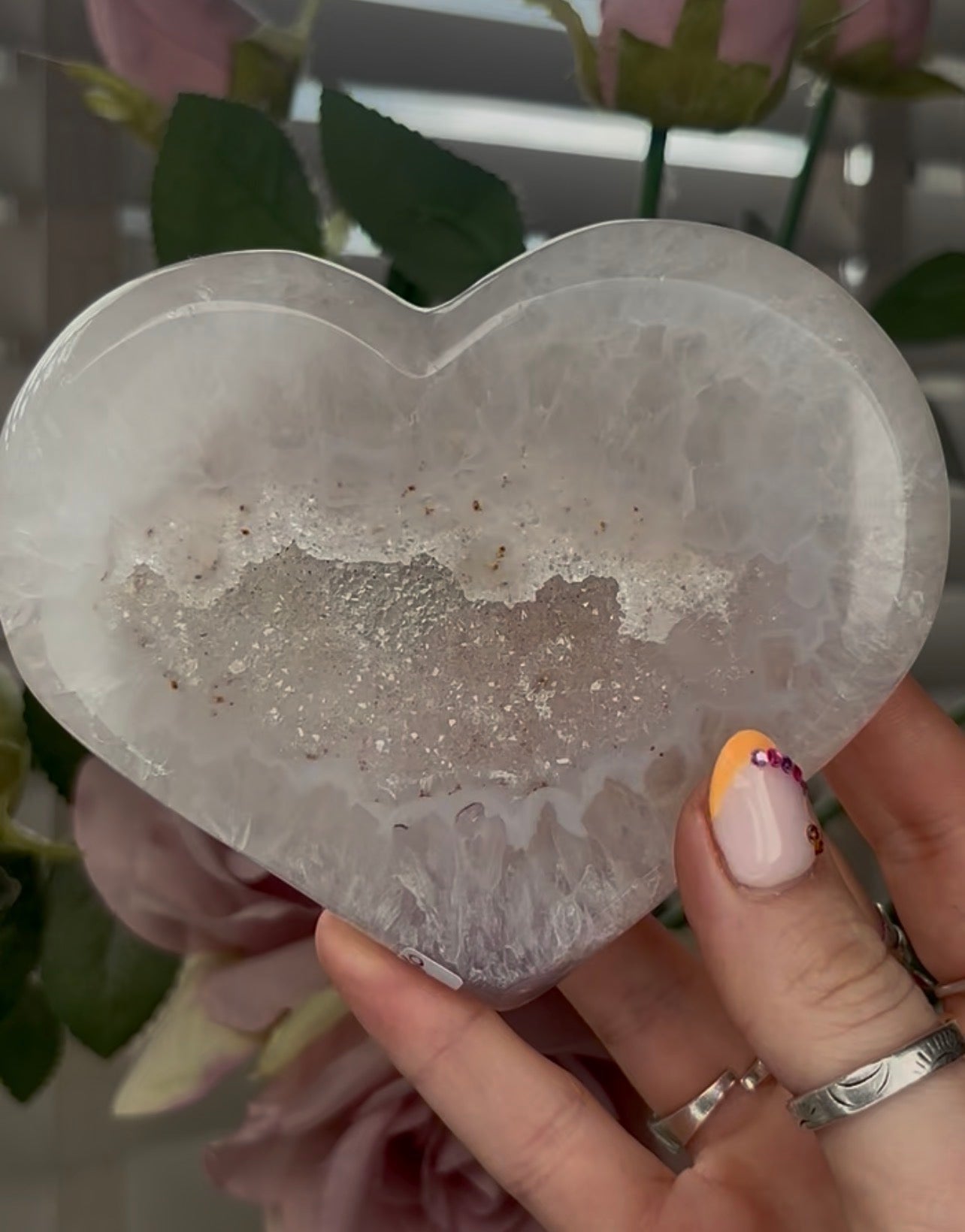 Beautiful, high quality, agate heart with druzy - stand included