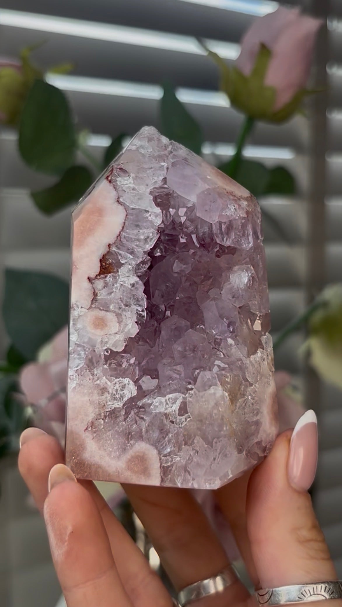Beautiful, high quality, Pink amethyst tower with quartz 8.5cm(h) by 5.5cm(w)