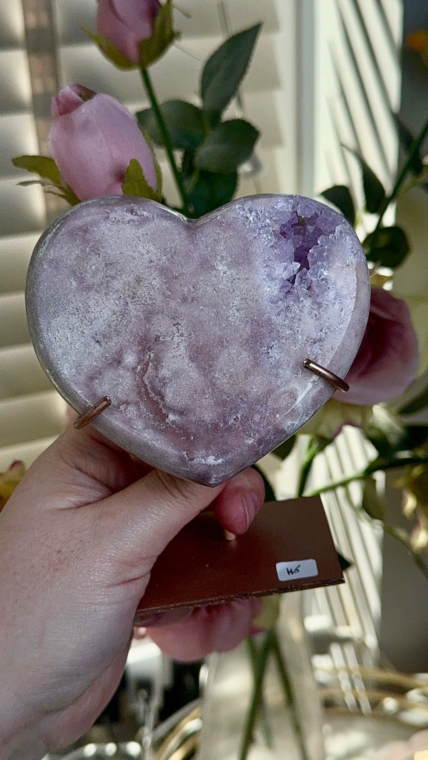 Hq pink amethyst heart - comes with stand