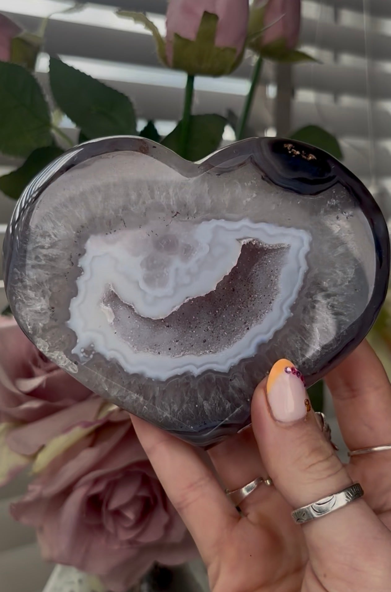 Beautiful, high quality, blue agate heart with druzy - stand included