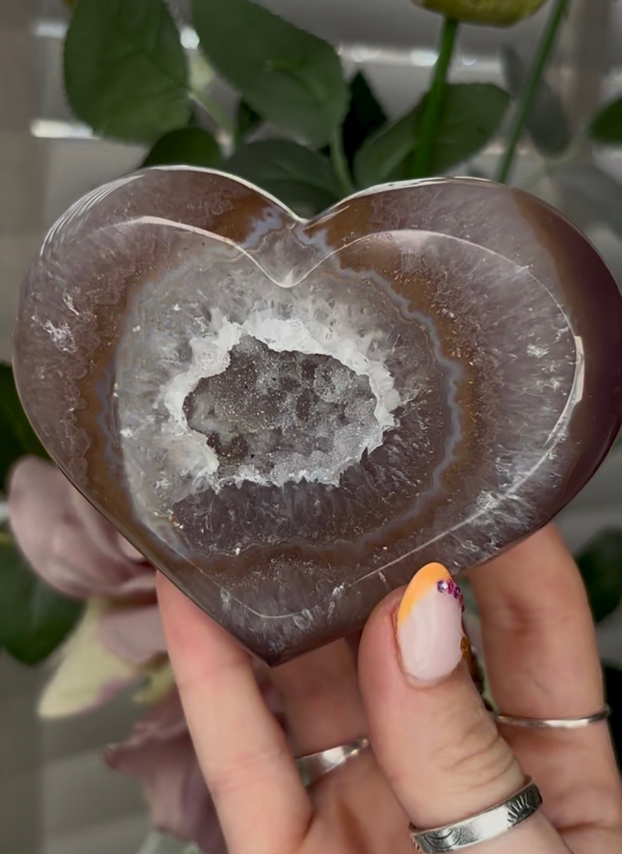 Beautiful, high grade, agate heart with druzy - comes with stand