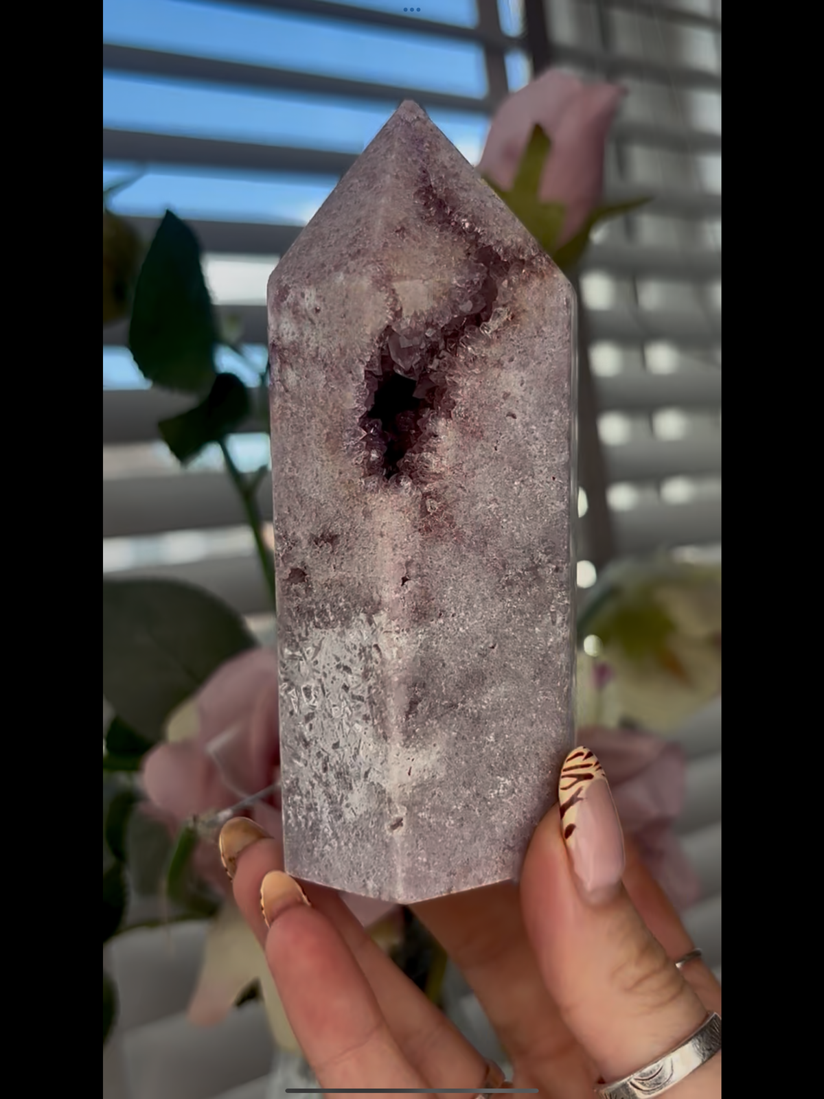 Beautiful, Pink amethyst tower 12cm tall 450g