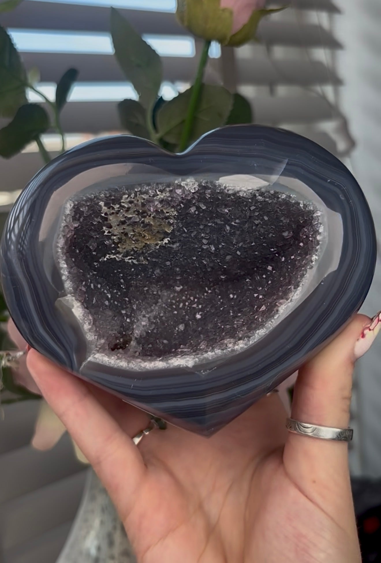Beautiful, high quality, blue agate heart with druzy - stand included
