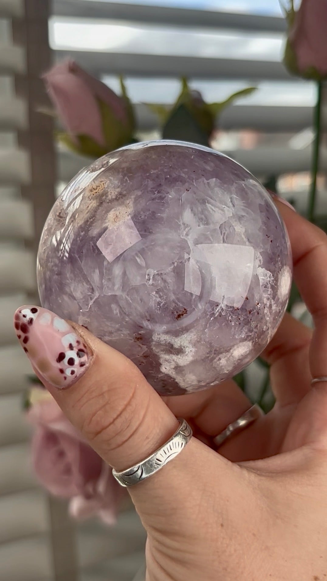 High grade, amethyst Flower agate sphere with high clarity quartz