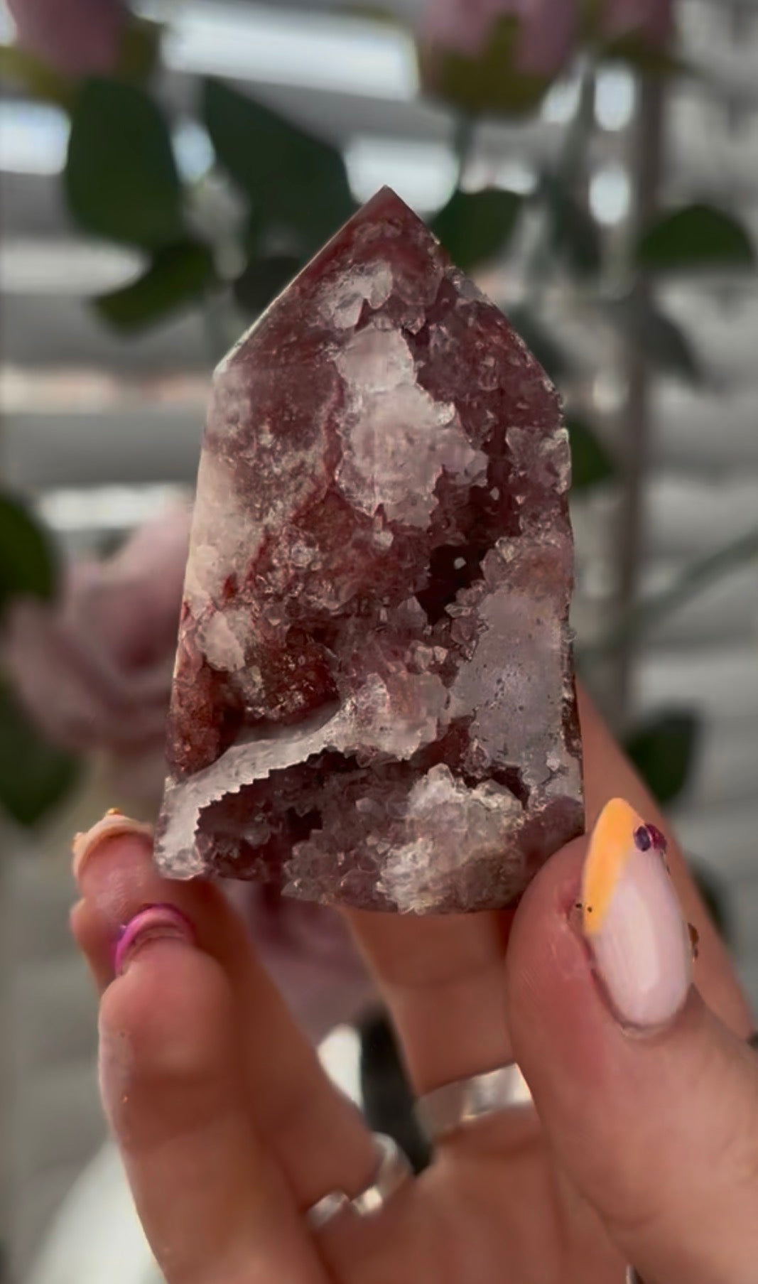 Small, High quality, Pink amethyst tower, with druzy