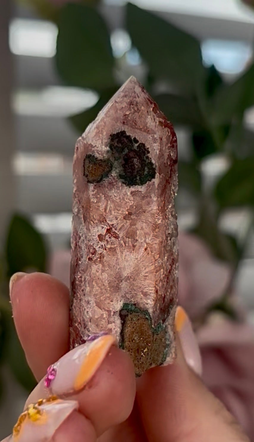 Mini Pink amethyst tower
