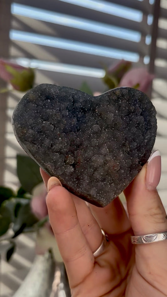 Uruguay, rainbow amethyst heart in black tone - comes with stand