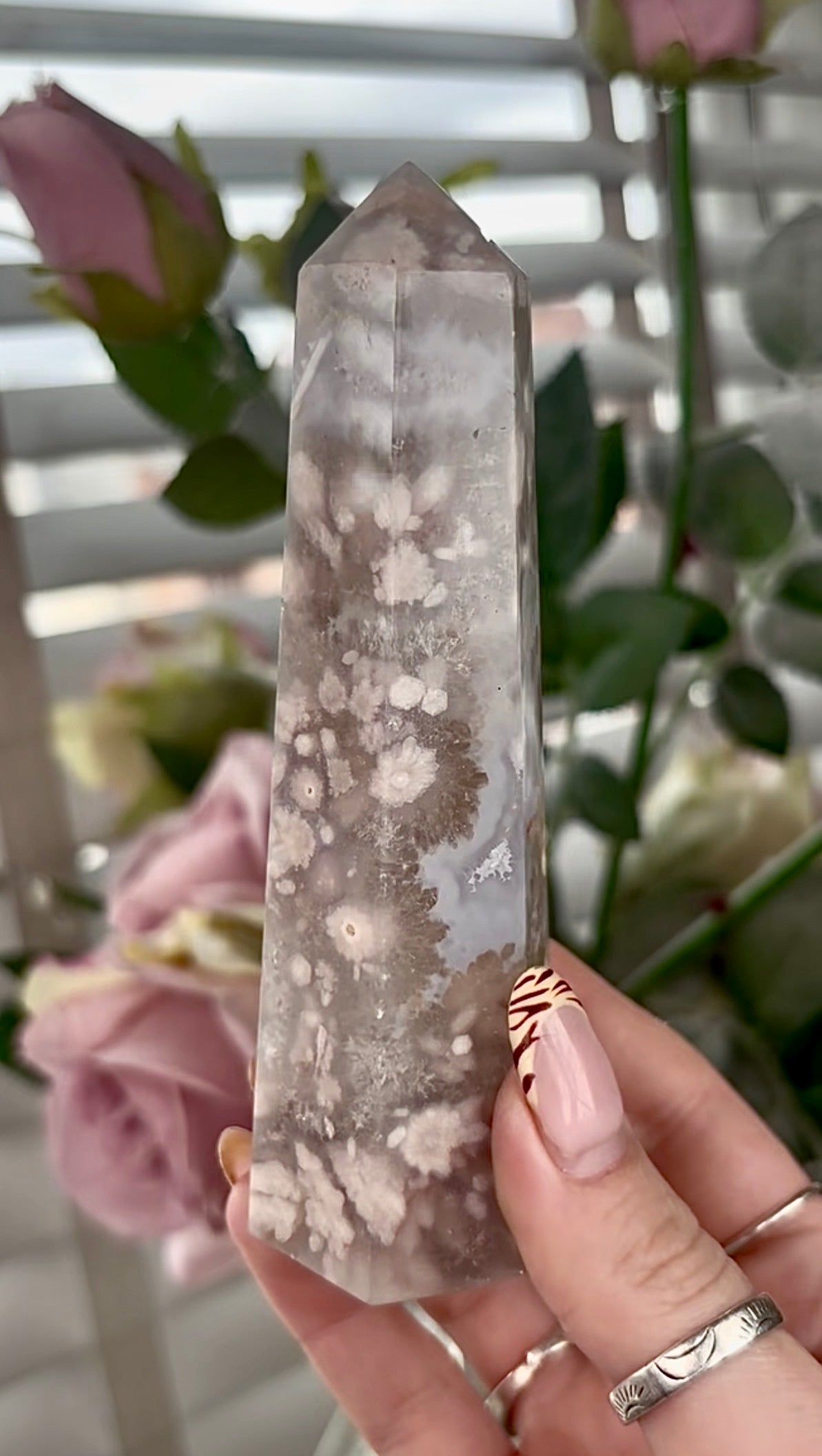 Stunning!! Super high quality, Druzy, green chlorite x blue flower agate tower