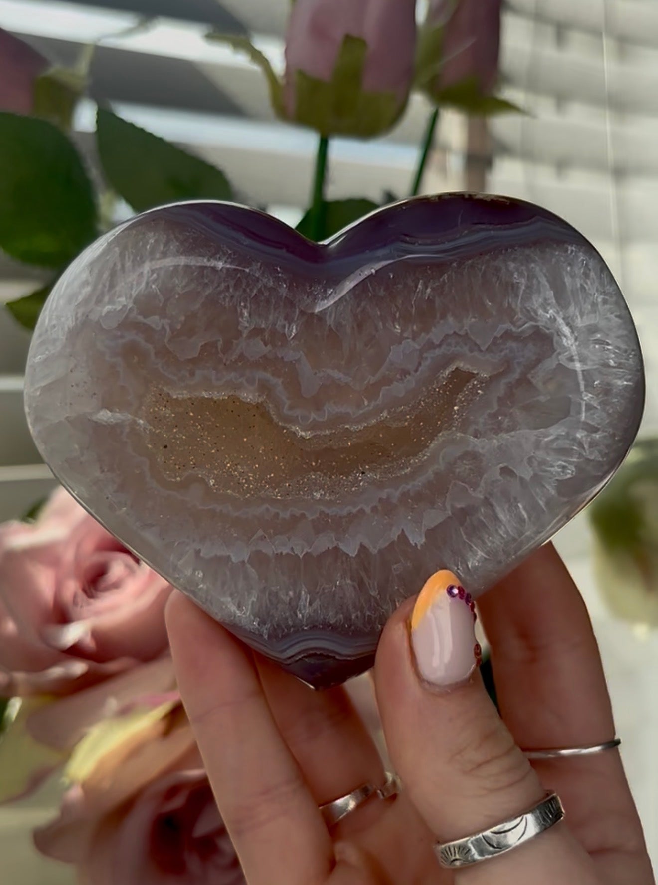 Beautiful, high quality, agate heart   with  druzy - stand included