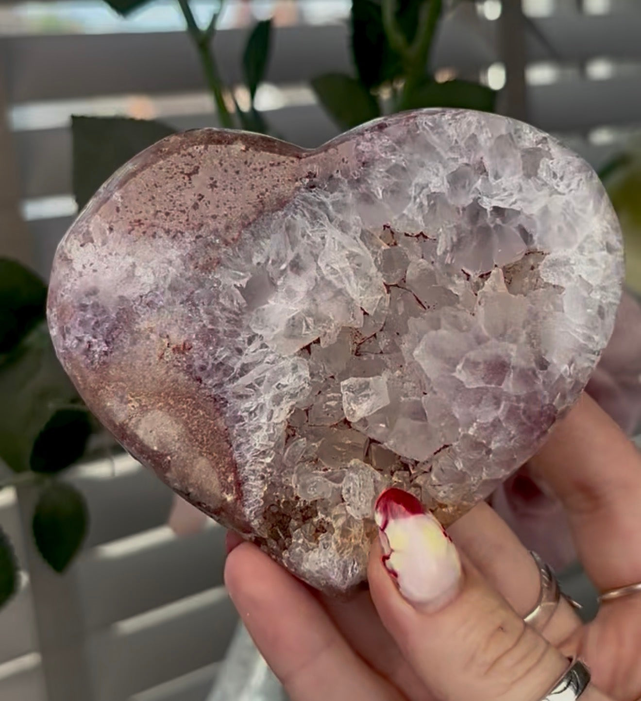 Beautiful pink amethyst heart with quartz - comes with stand (10.8cm)