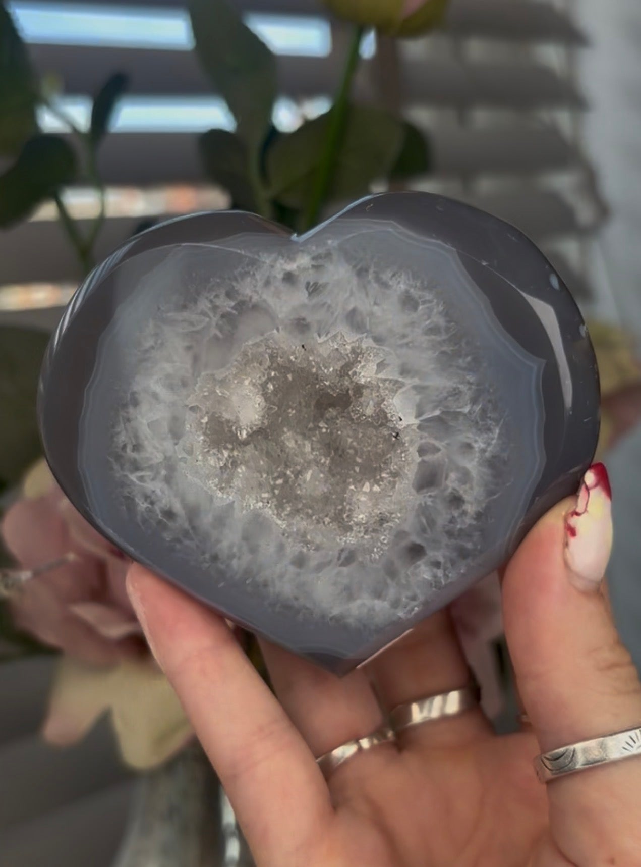 Beautiful, blue agate heart with druzy - stand included
