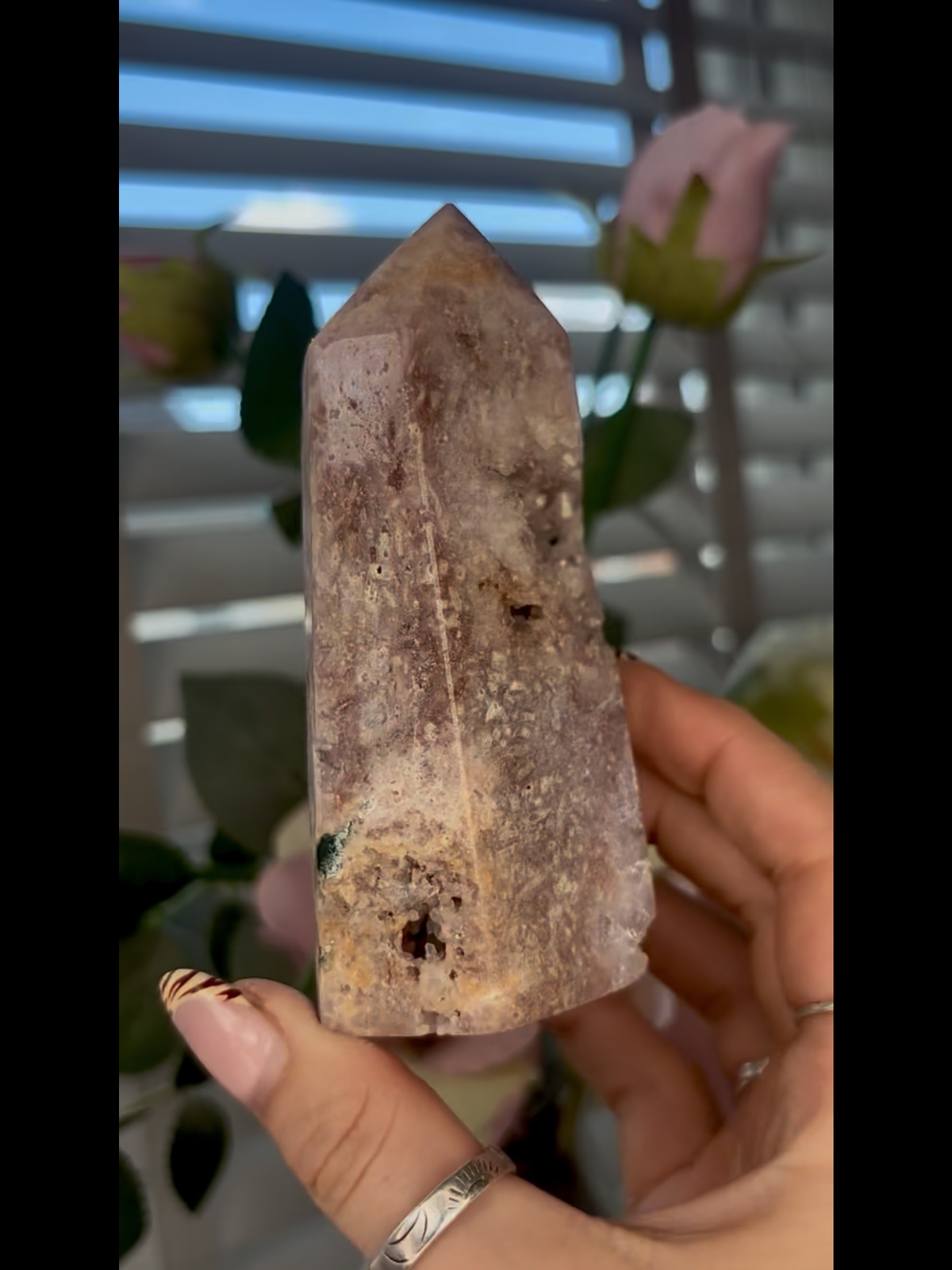 Beautiful, Pink amethyst tower 11.3cm 5.5cm(w) 285g