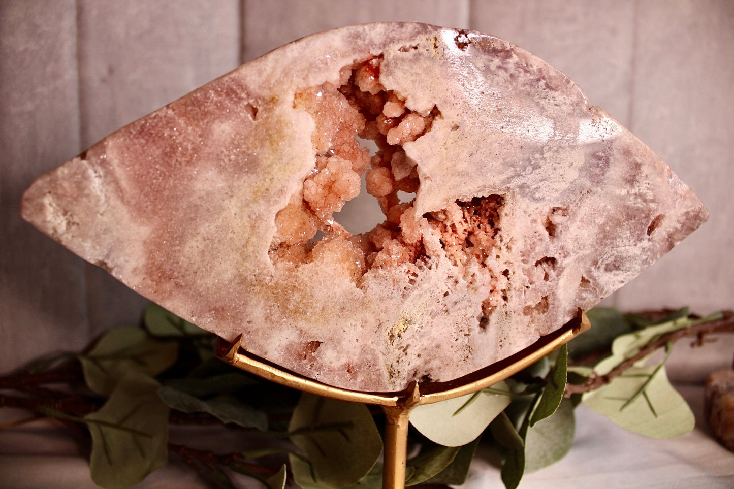 Druzy, pink amethyst eye on stand from brazil