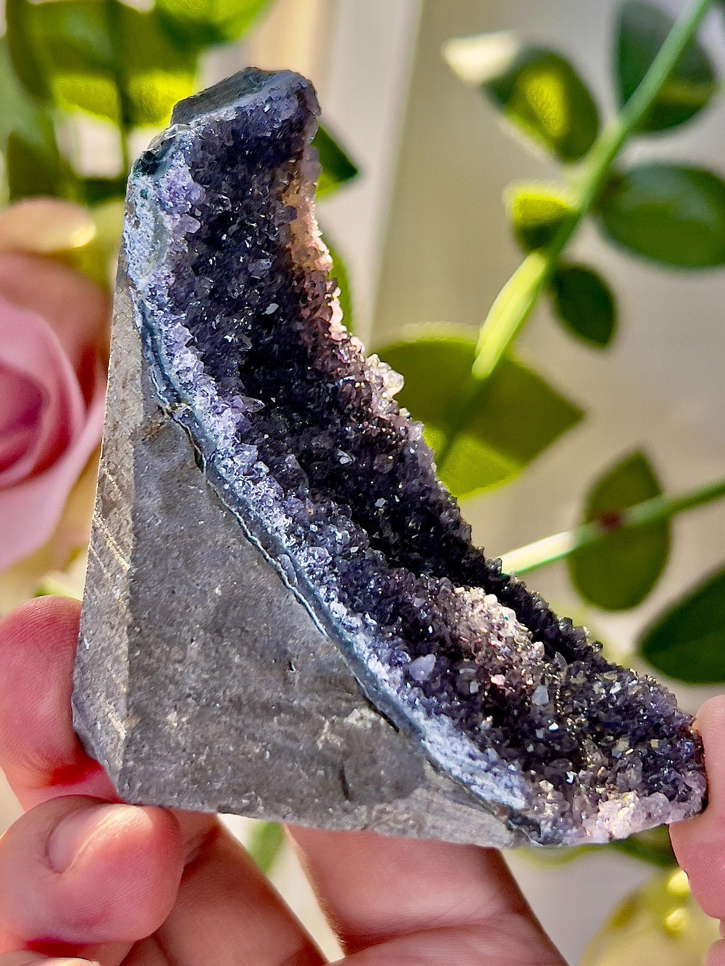 amethyst cutbase freeform 165G 8CM(H) 5CM(W)