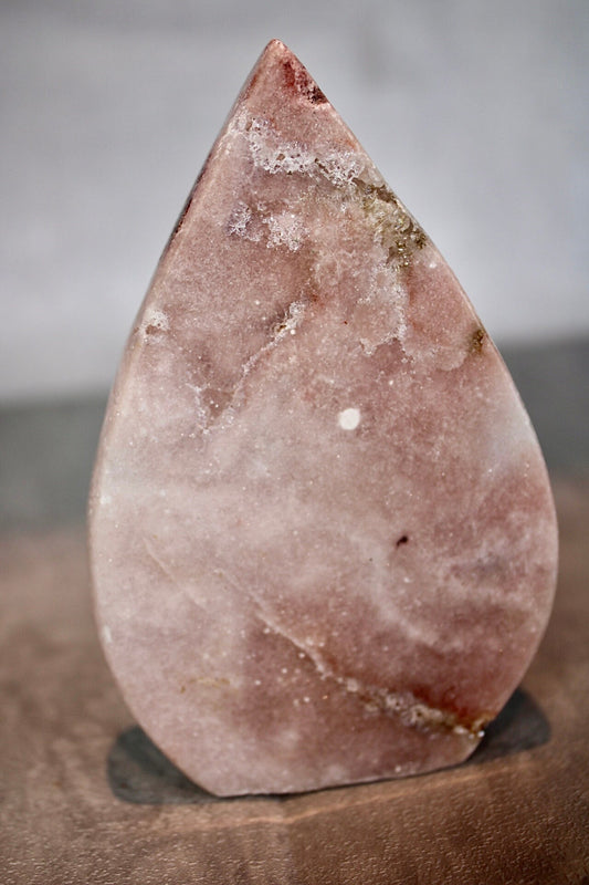 Baby pink amethyst flame from brazil 310g 11.5cm (h) 7.5 (w)
