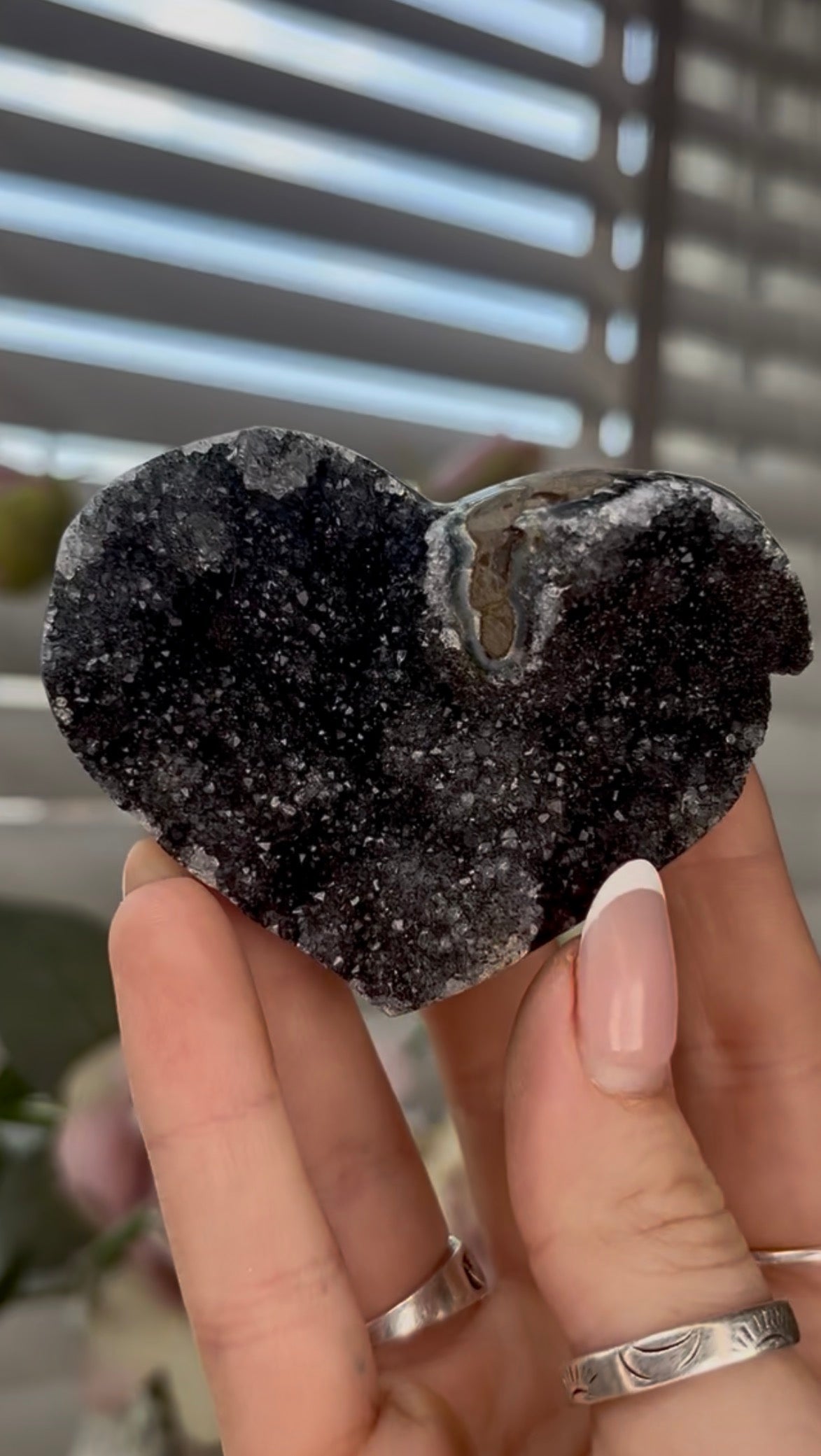 Uruguay, rainbow amethyst heart in black tone - comes with stand