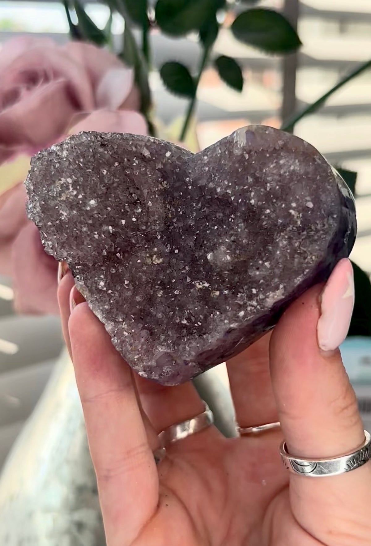 Uruguay, rainbow amethyst heart - comes with stand in lilac tones