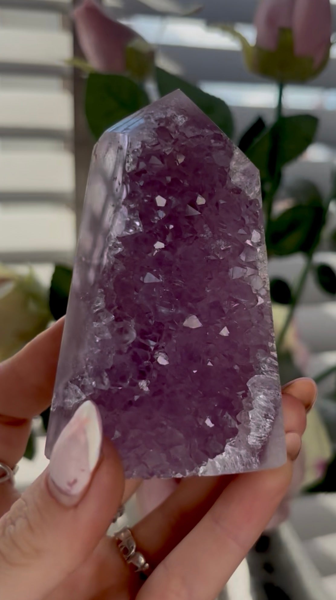 Incredible, high quality, Pink amethyst tower in lilac tones with vibrant tones