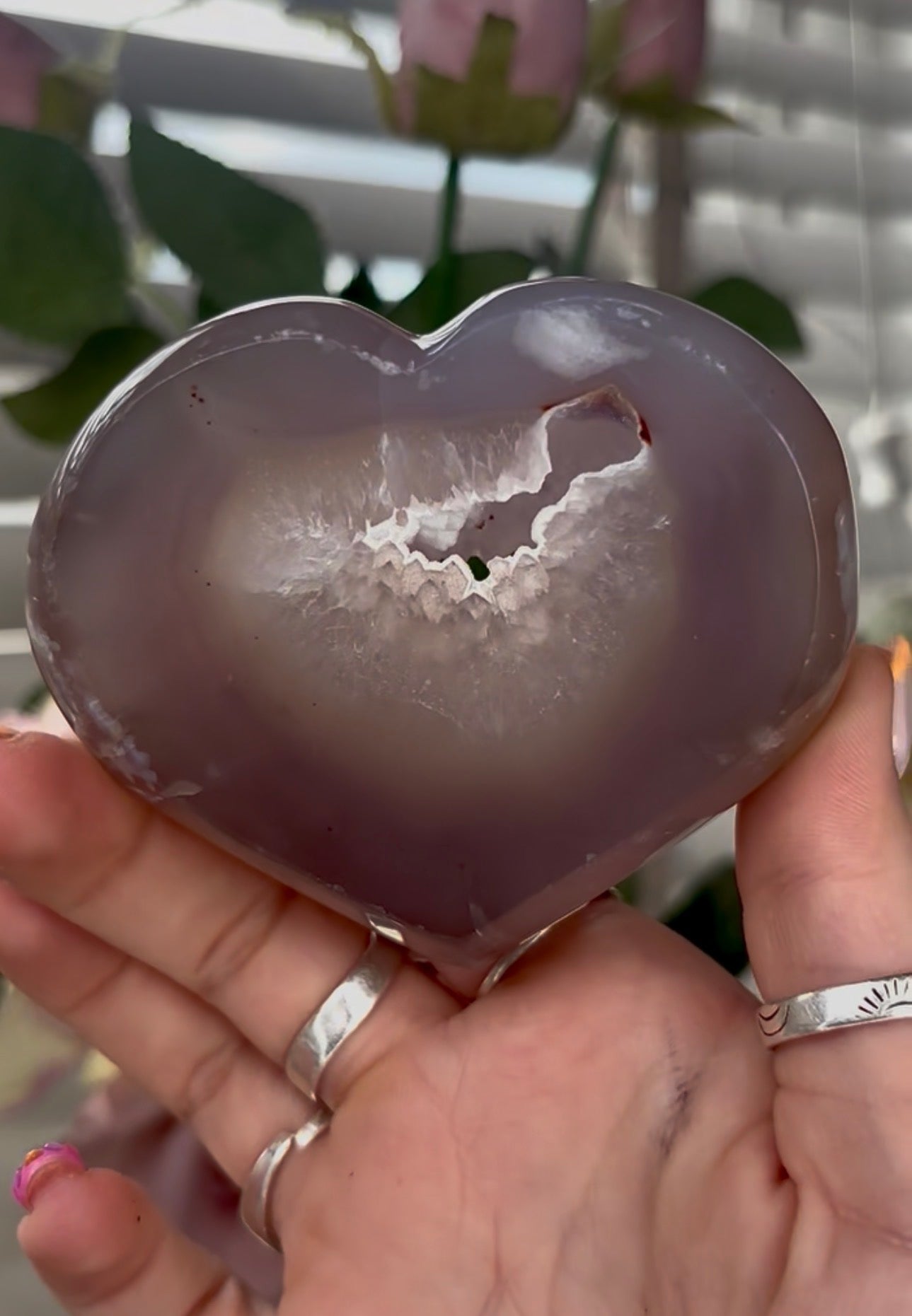 Beautiful, high quality, agate heart with druzy - stand included