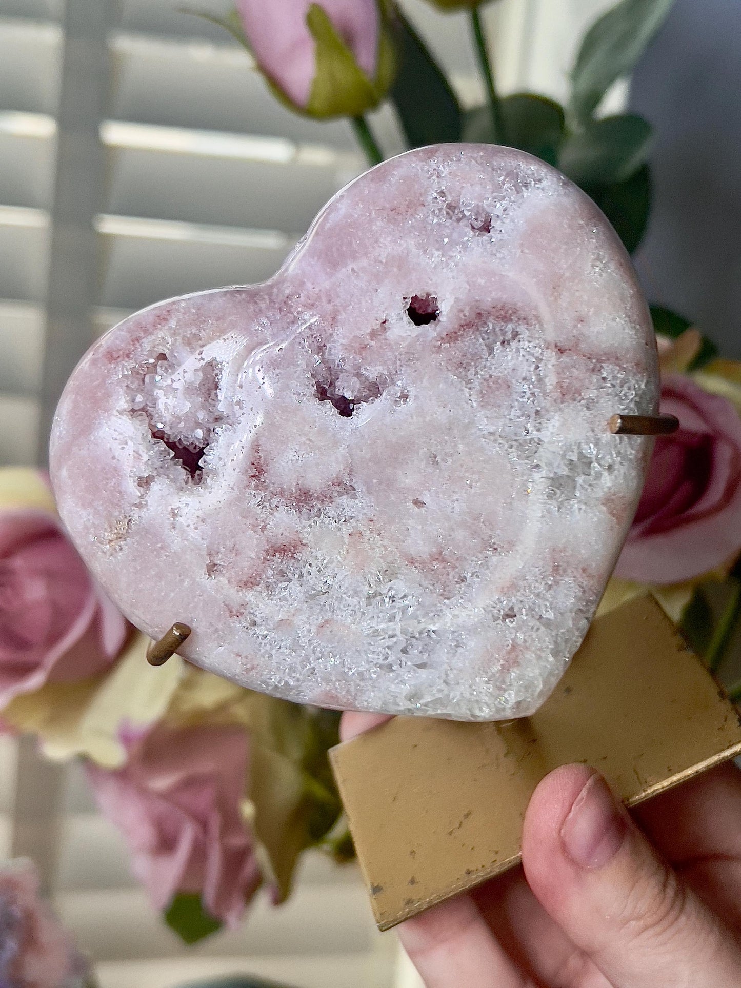 Pink amethyst heart with quartz druzy and stand which has scratches (discount added) can easily be repainted