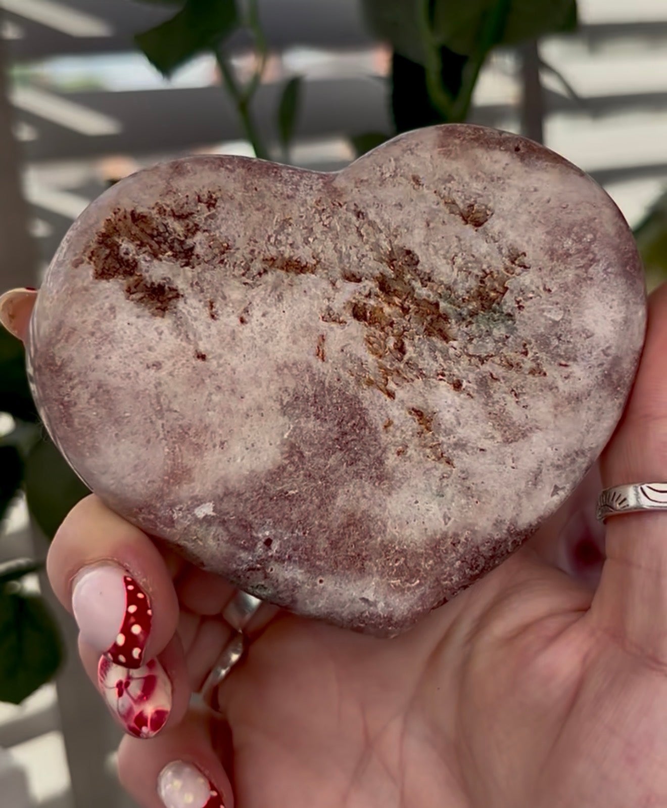 pink amethyst heart - comes with stand 9.2cm