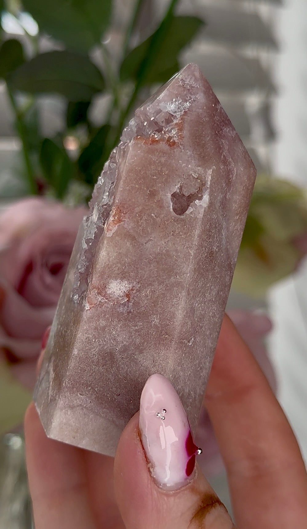 Pink amethyst tower 9cm(h ) 4cm(w)