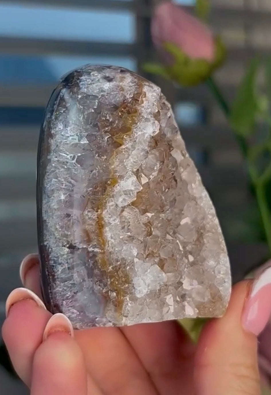 High quality, citrus toned, rainbow amethyst agate, cutbase