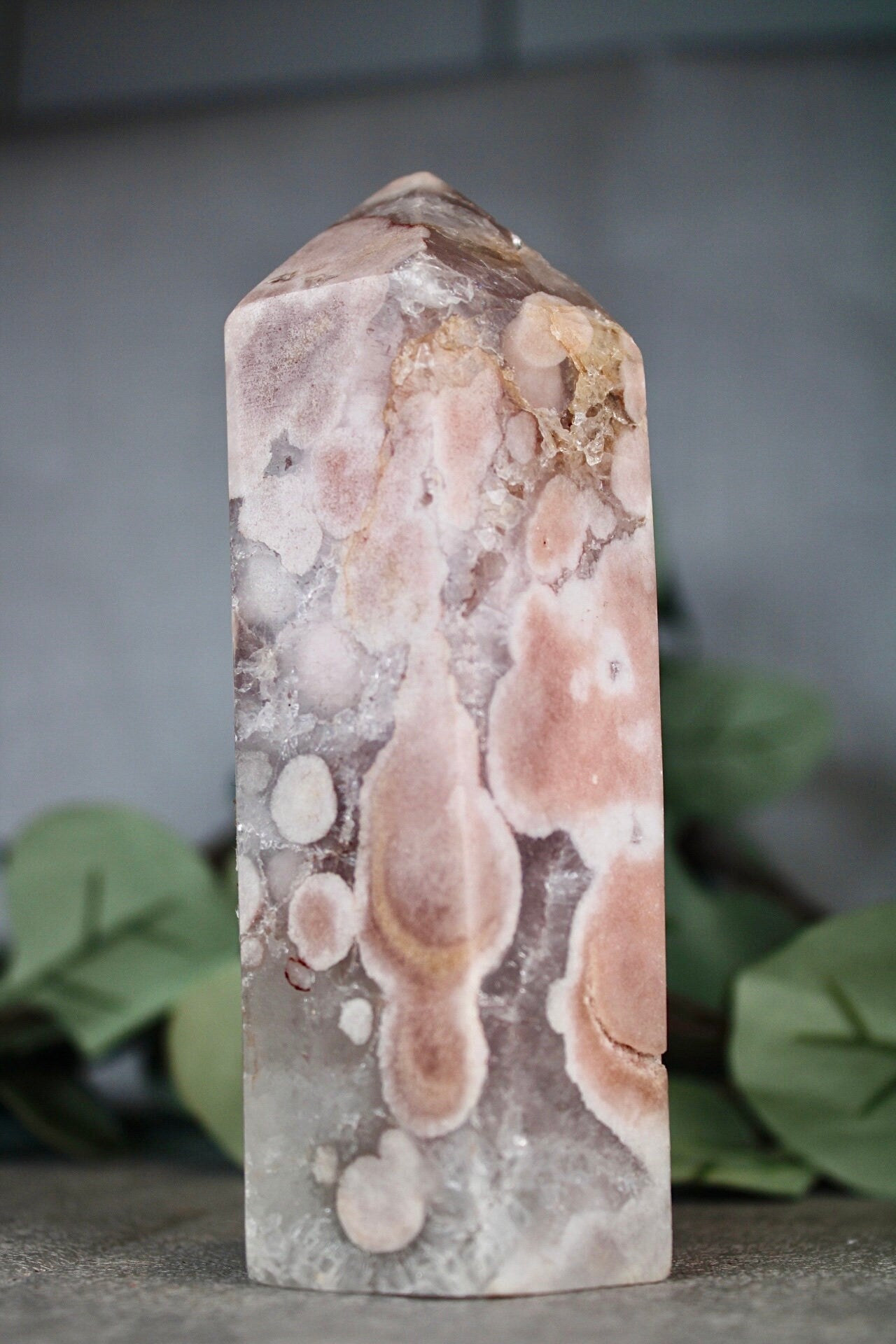 Pink amethyst with quartz tower 645g 13.5cm(H) 5.5cm(W)